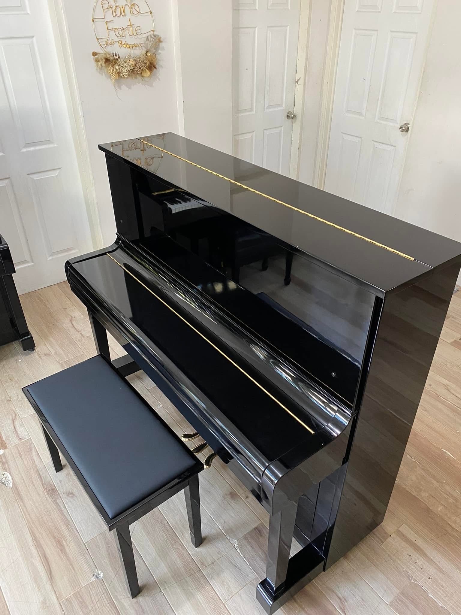Đàn Piano Cơ Kawai KU1D