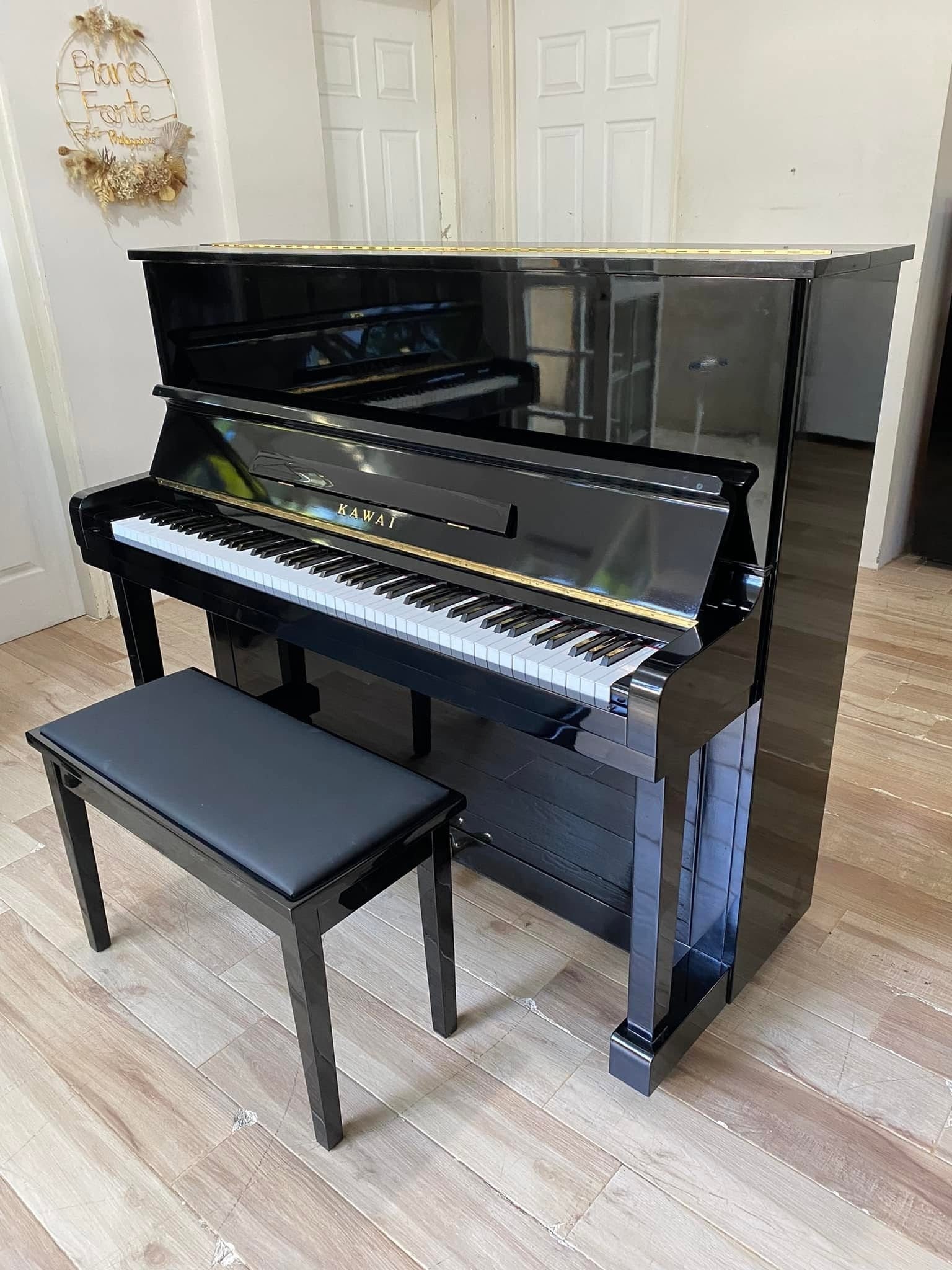 Đàn Piano Cơ Kawai KU1D