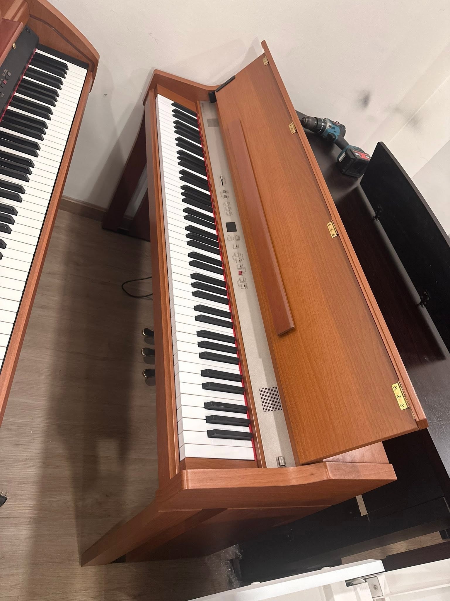 Đàn Piano Điện Kawai L51