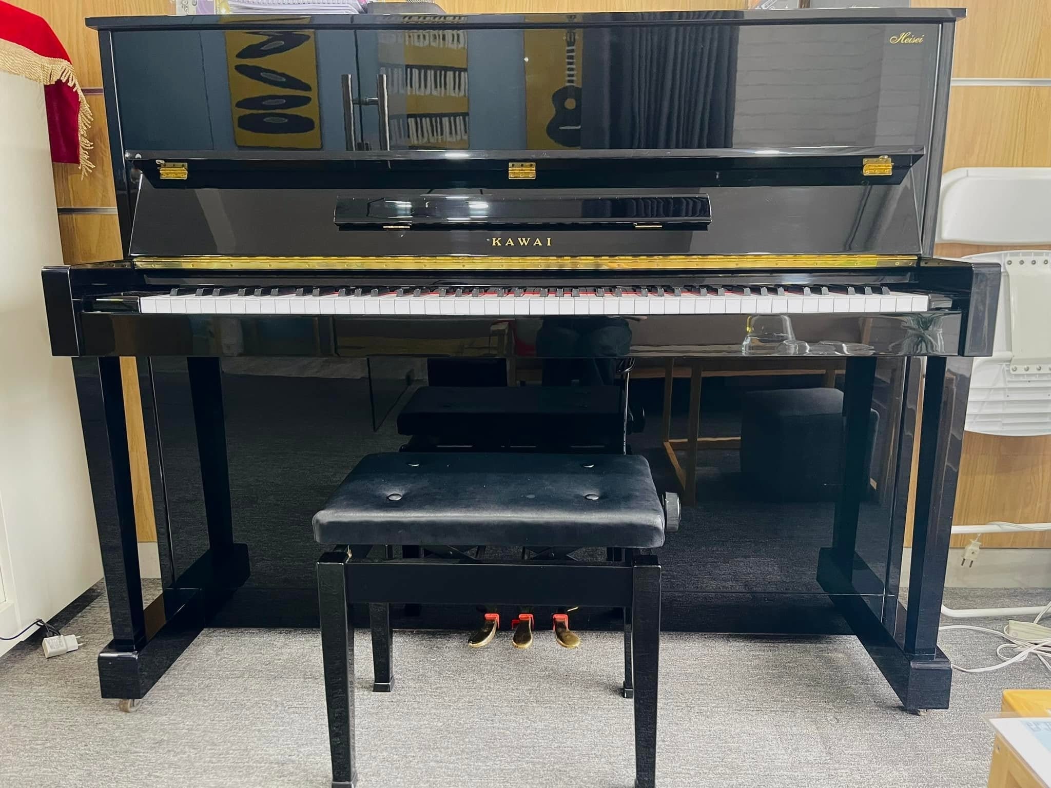 Đàn Piano Cơ Kawai HAT20