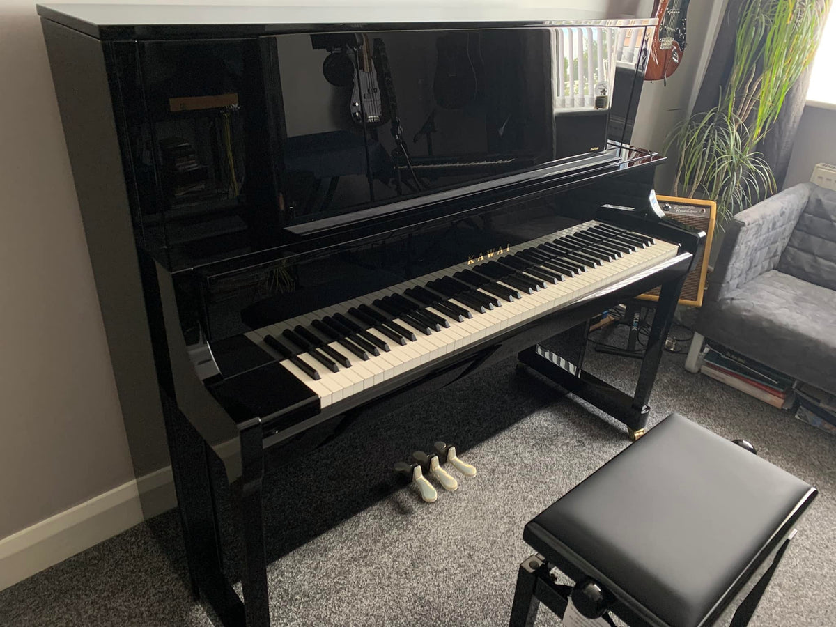 Toàn cảnh đàn piano KAWAI K800 tại nhà khách hàng tiếp theo