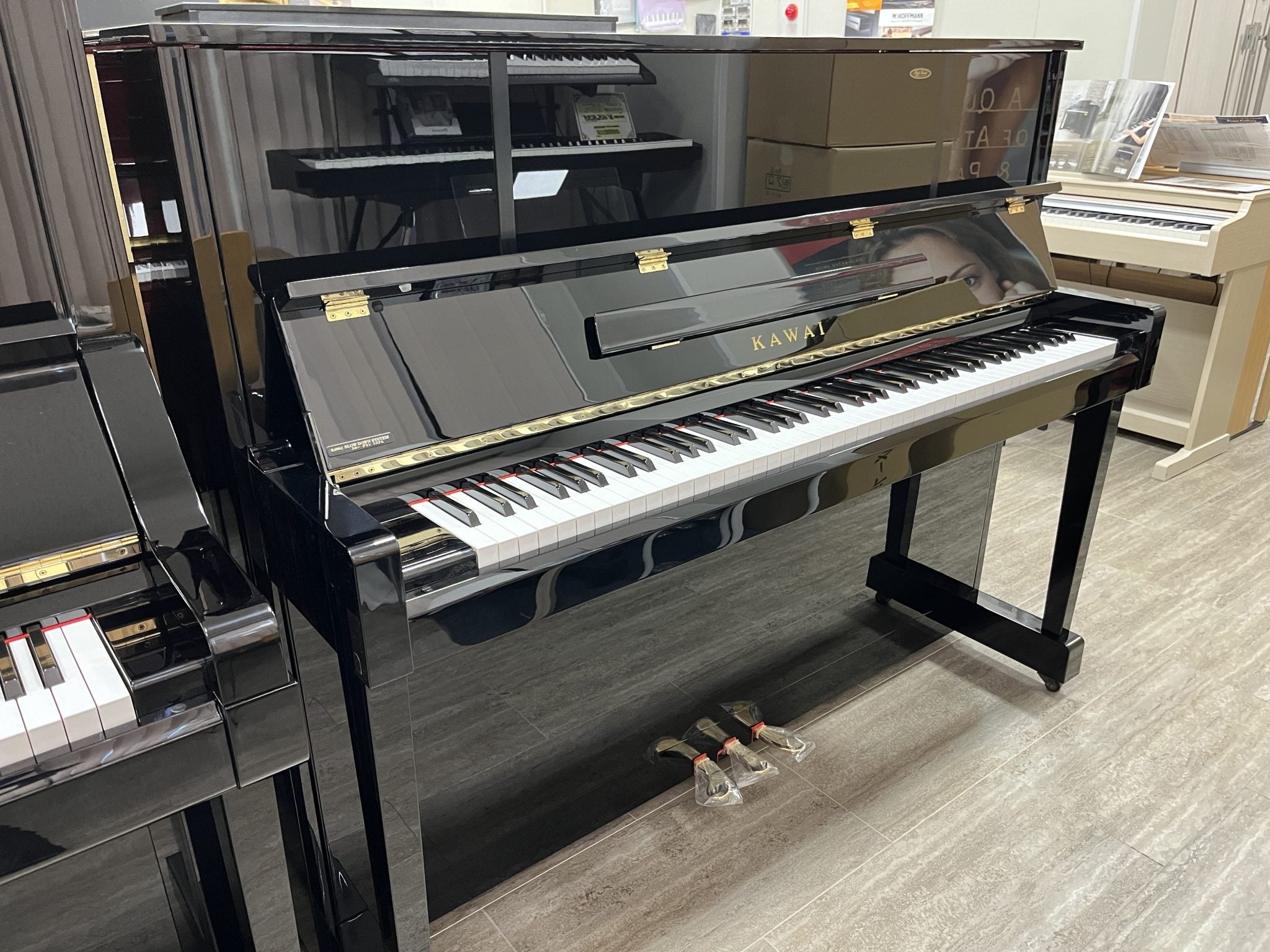 Đàn Piano Cơ Upright Kawai KU10