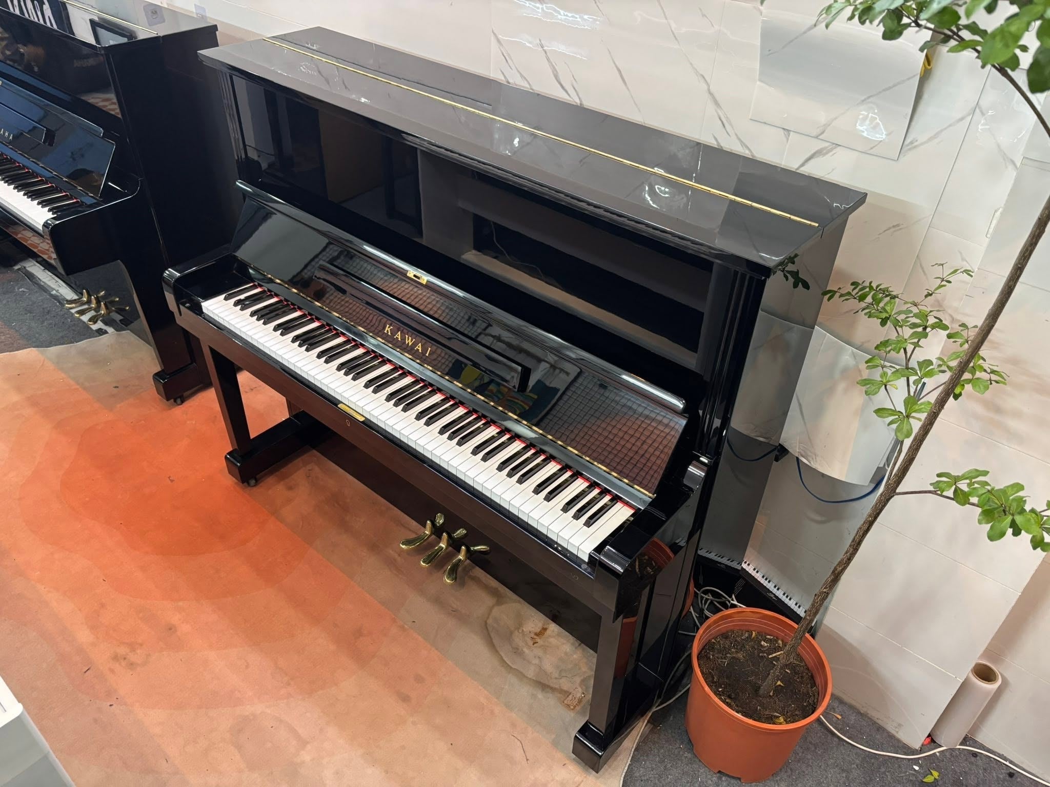 Đàn Piano Cơ Upright Kawai KU2D