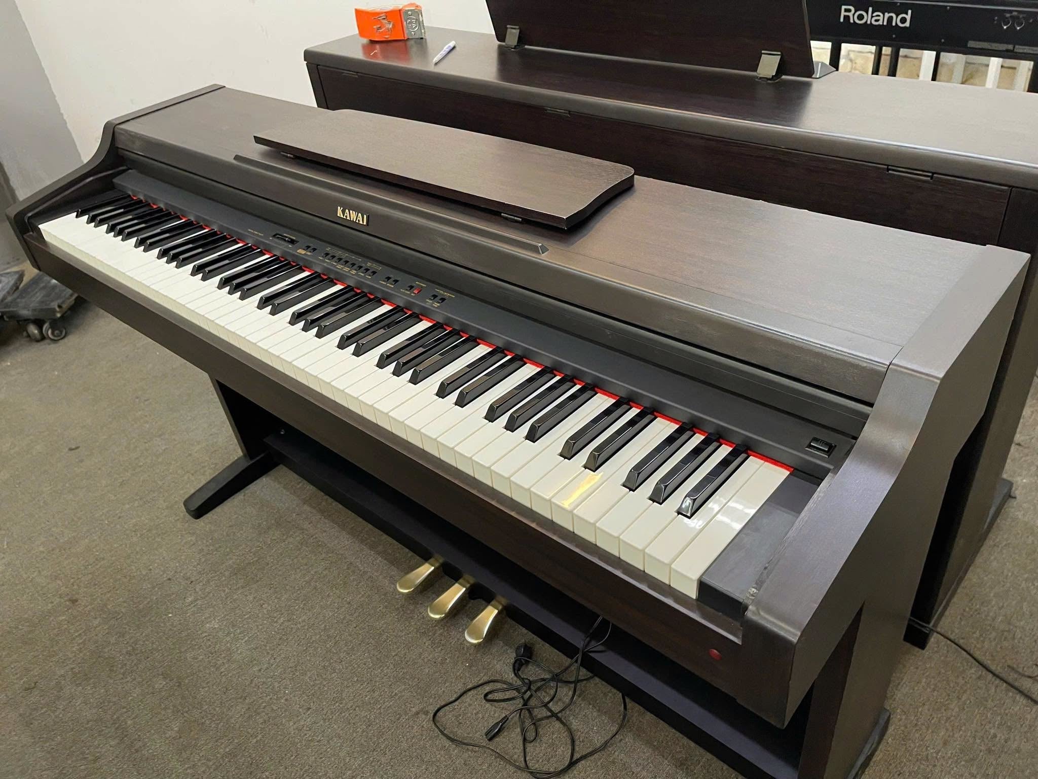 Đàn Piano Điện Kawai PN270
