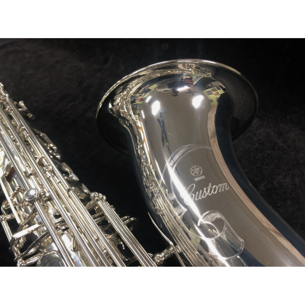 Kèn Saxophone Baritone Yamaha YBS-82, Silver Lacquer