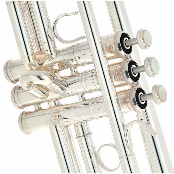 Kèn Trumpet Yamaha YTR-8335LAII Bb Custom, Silver Plated