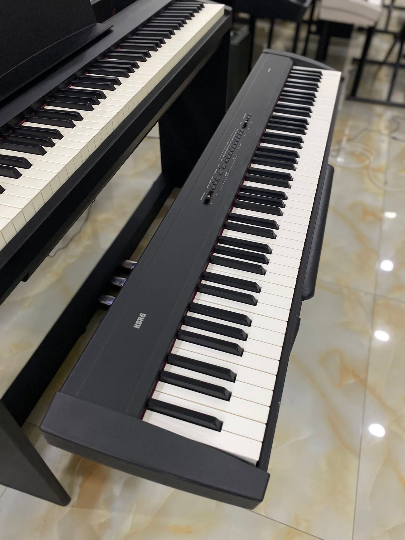 Đàn Piano Điện Korg SP200