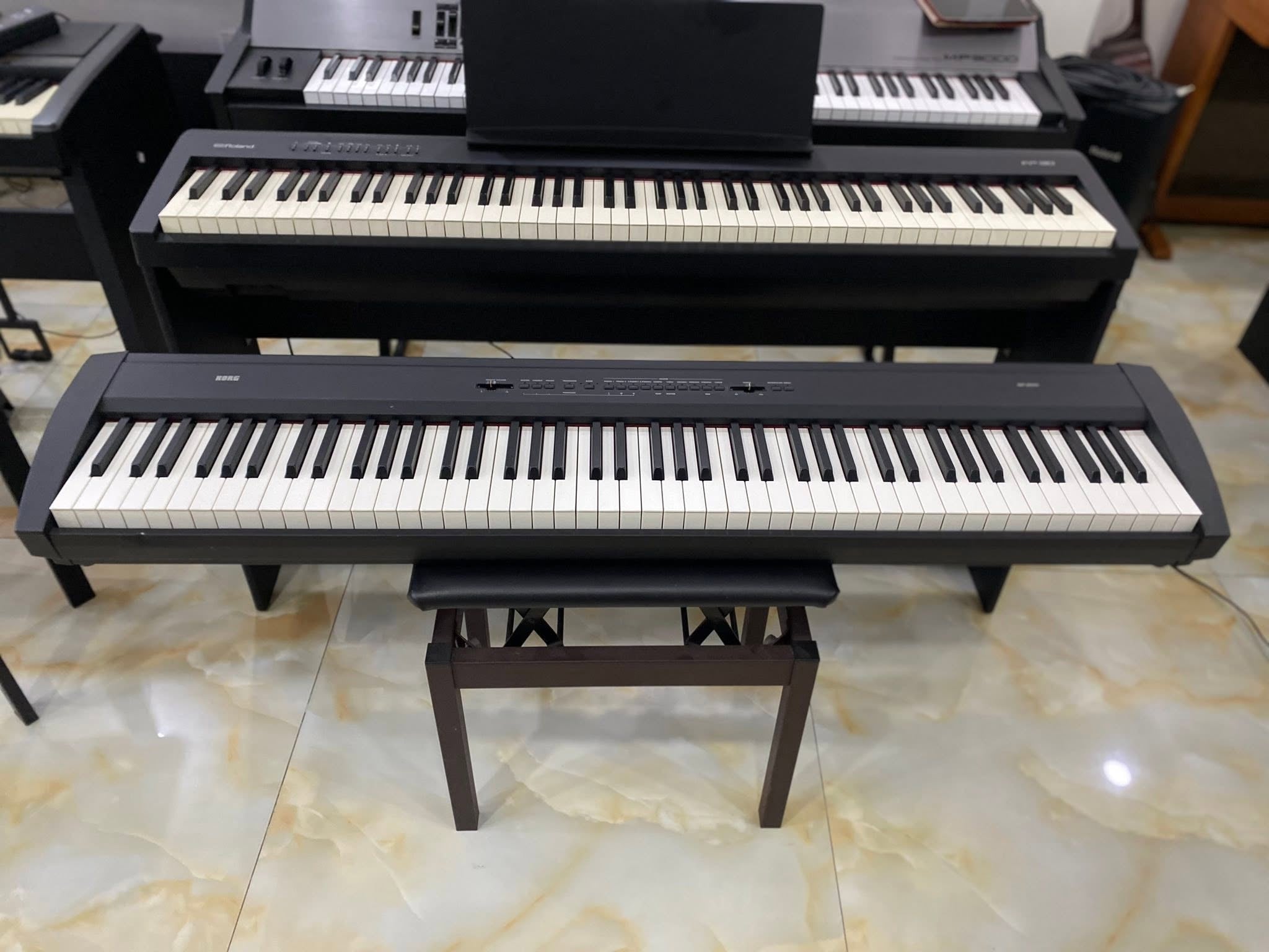 Đàn Piano Điện Korg SP200