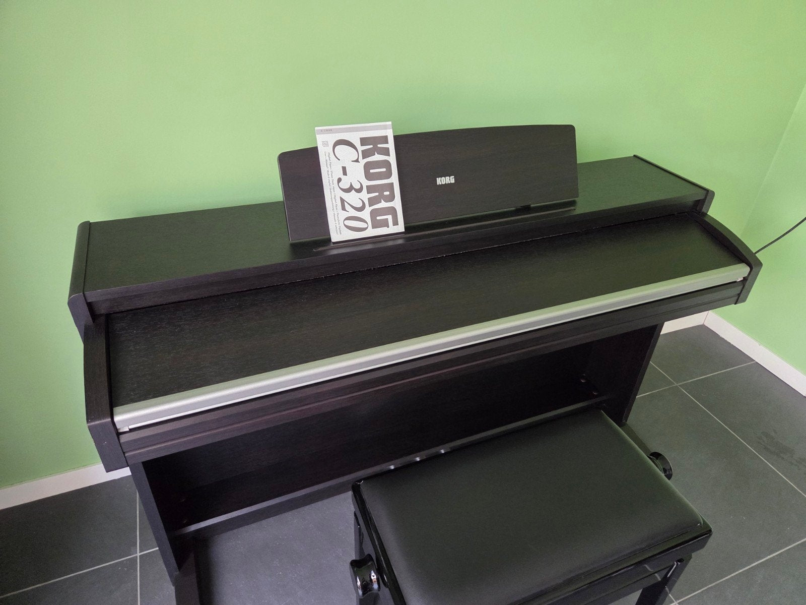 Đàn Piano Điện Korg C320