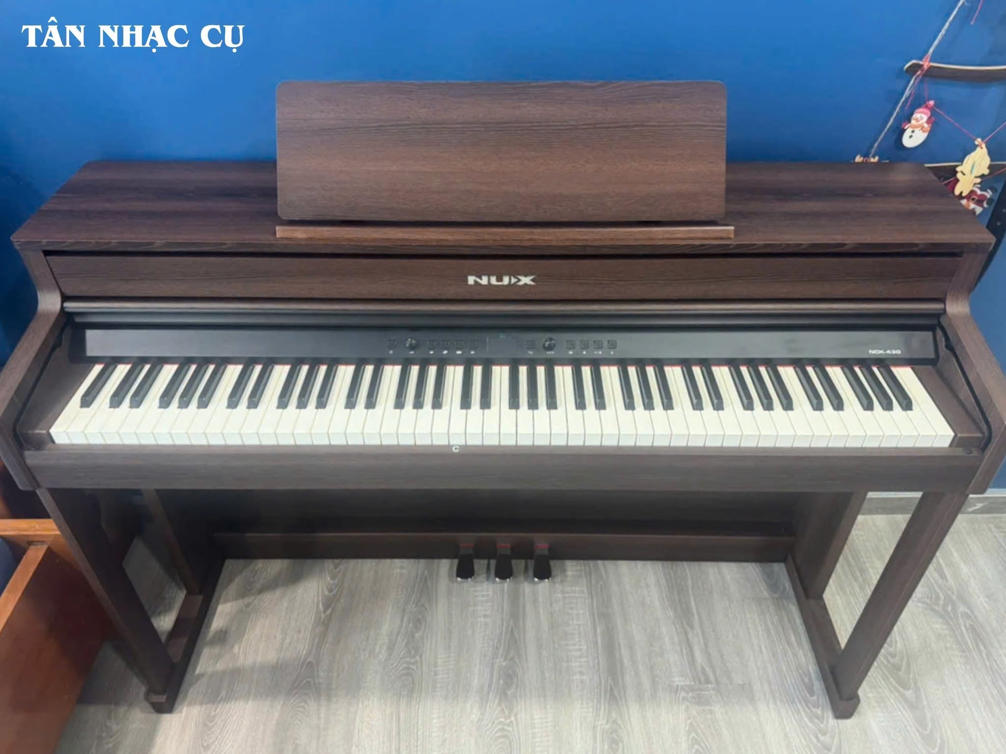 Đàn Piano Điện Nux NCK430