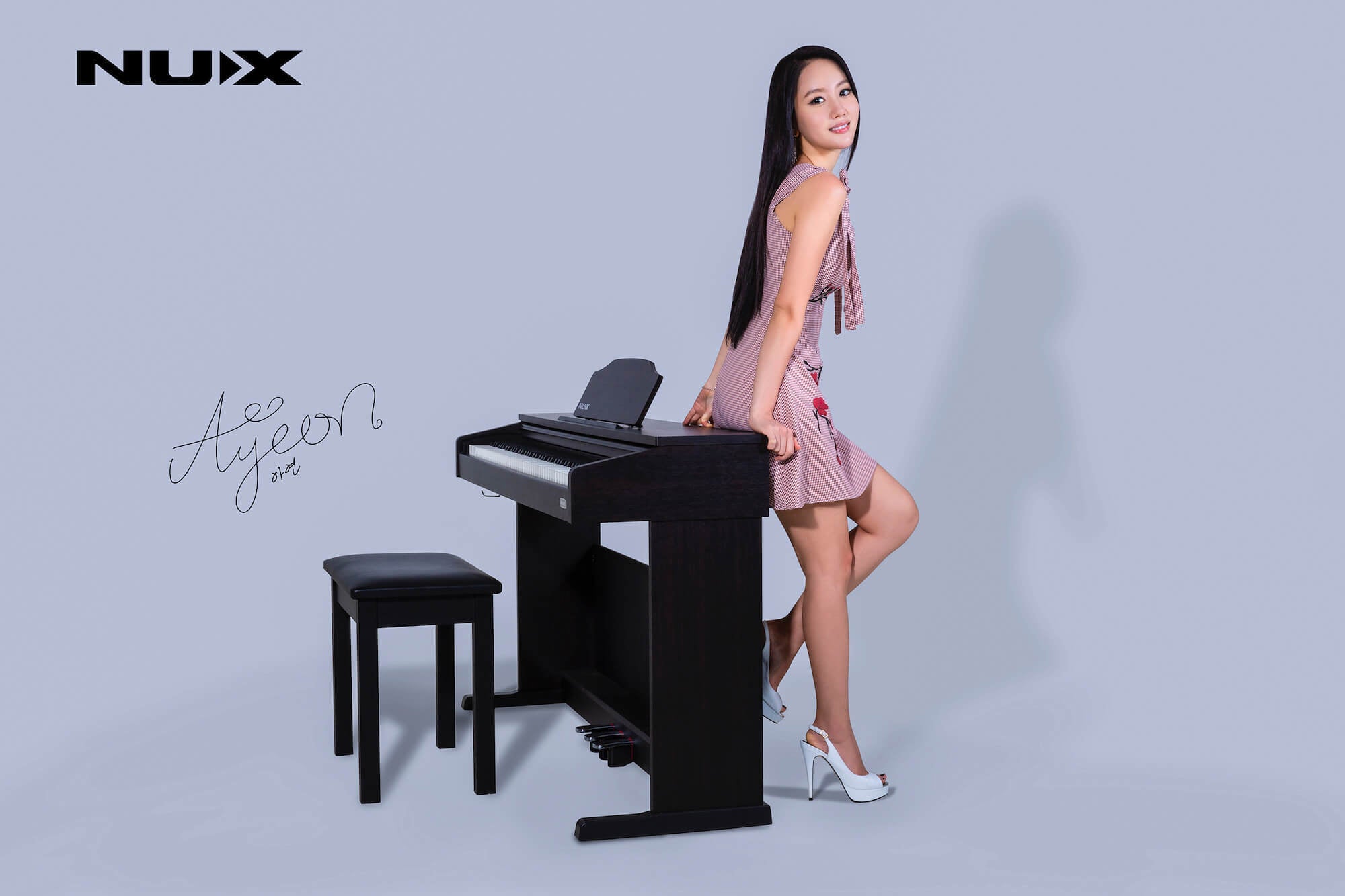 Đàn Piano Điện Nux WK520