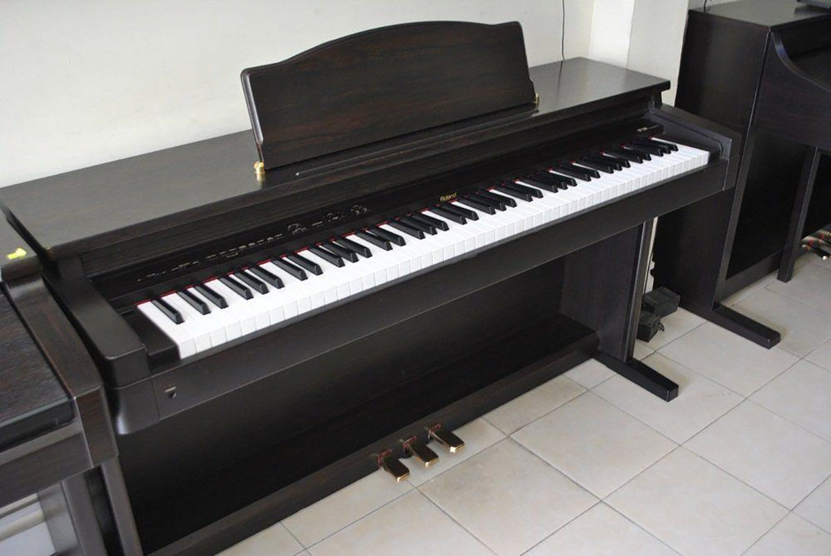 Đàn Piano Điện Roland HP2800 - Qua Sử Dụng