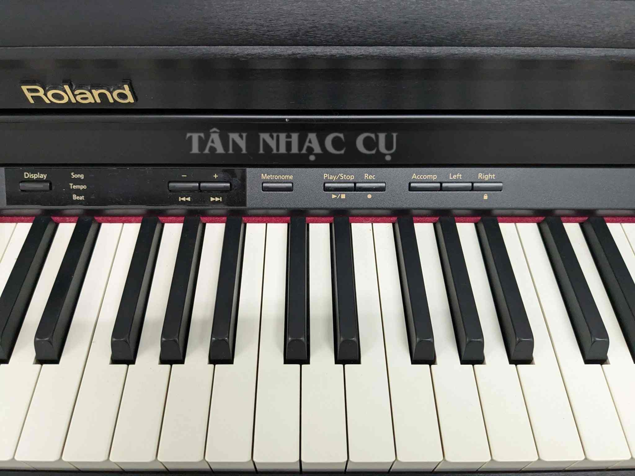 Roland HP305 Piano