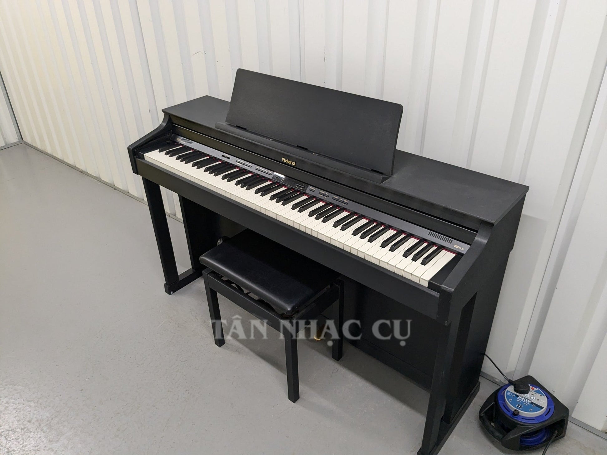 Roland HP305 Piano