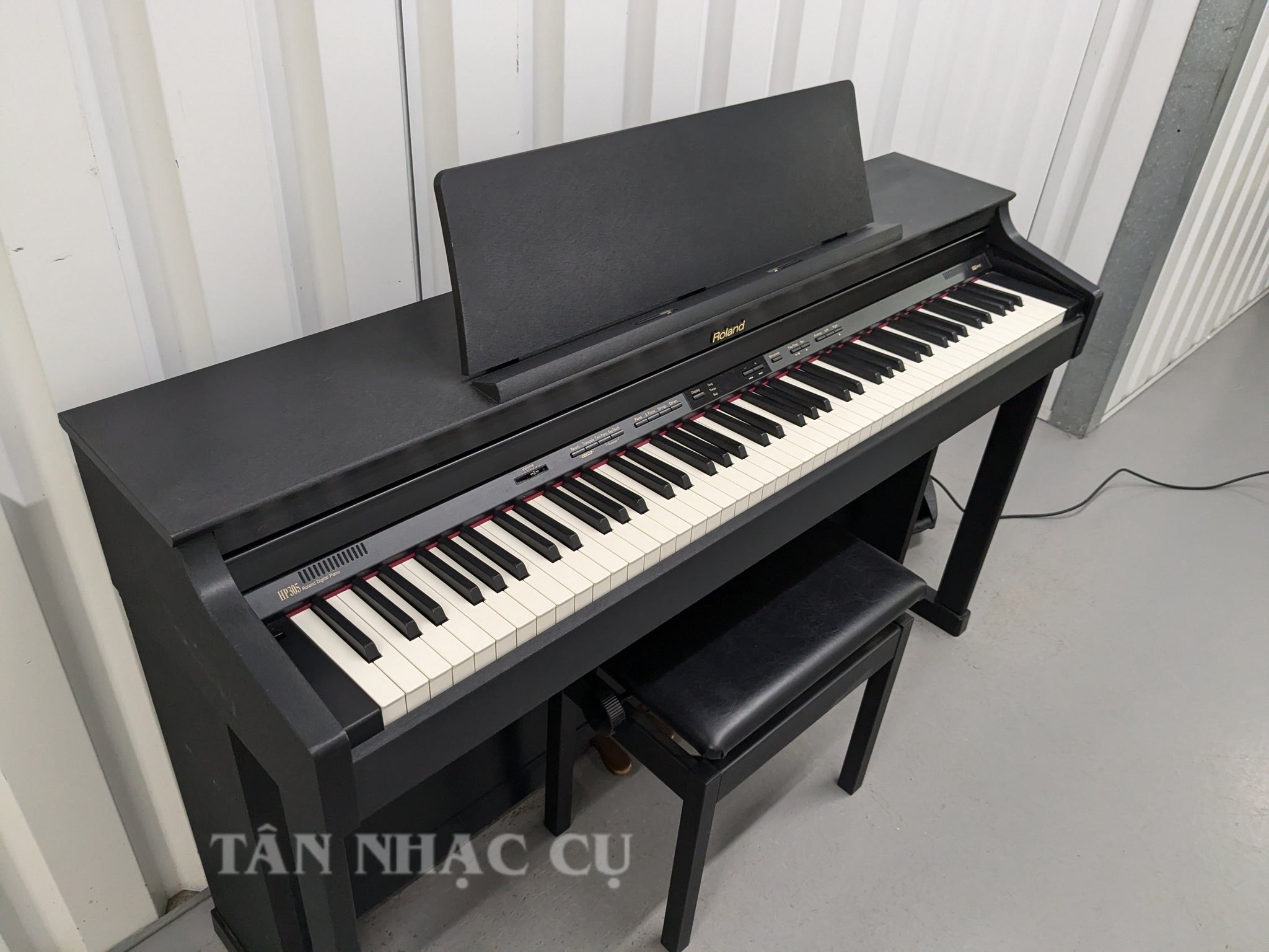 Roland HP305 Piano