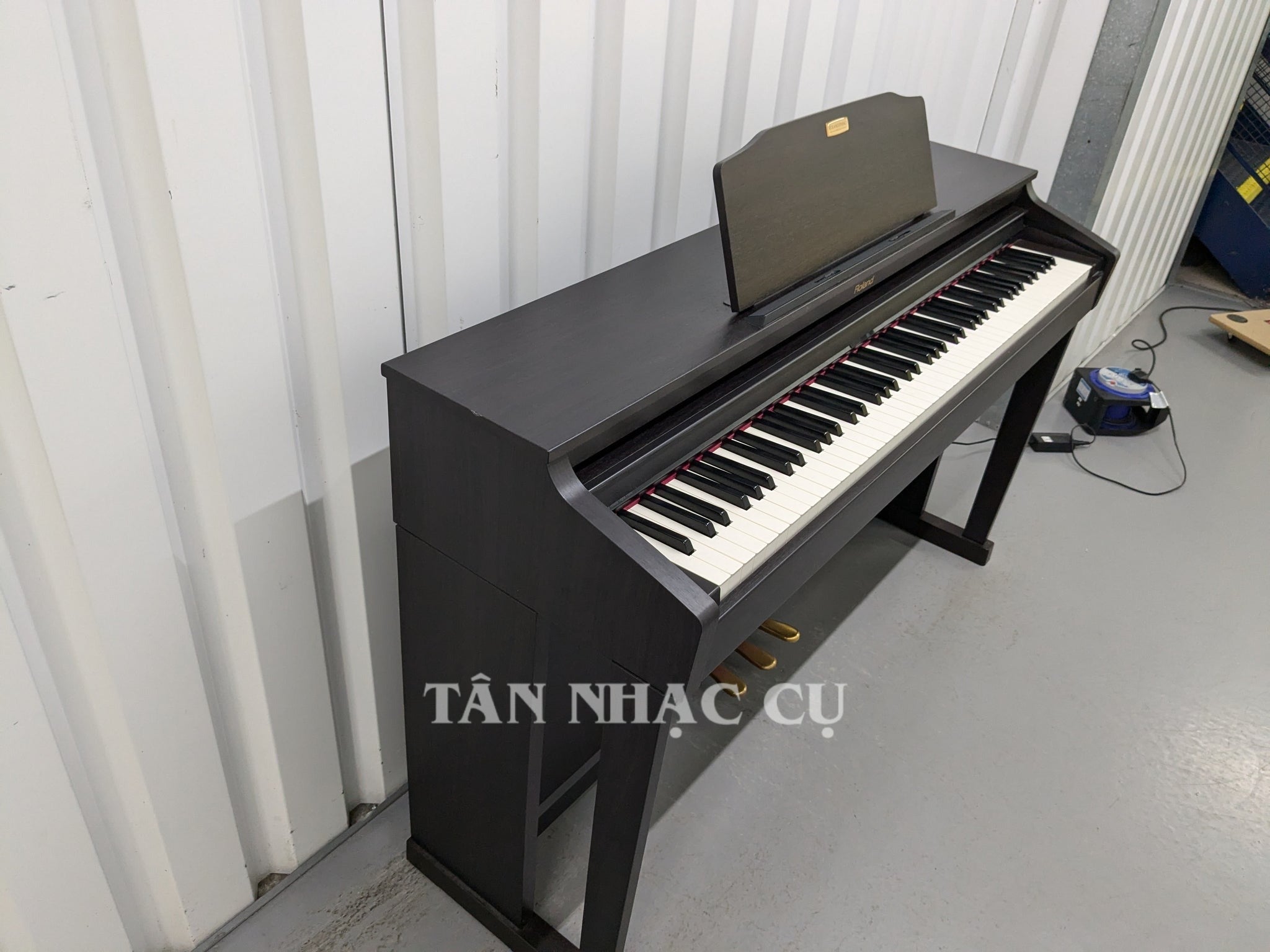 Đàn Piano Điện Roland HP504 