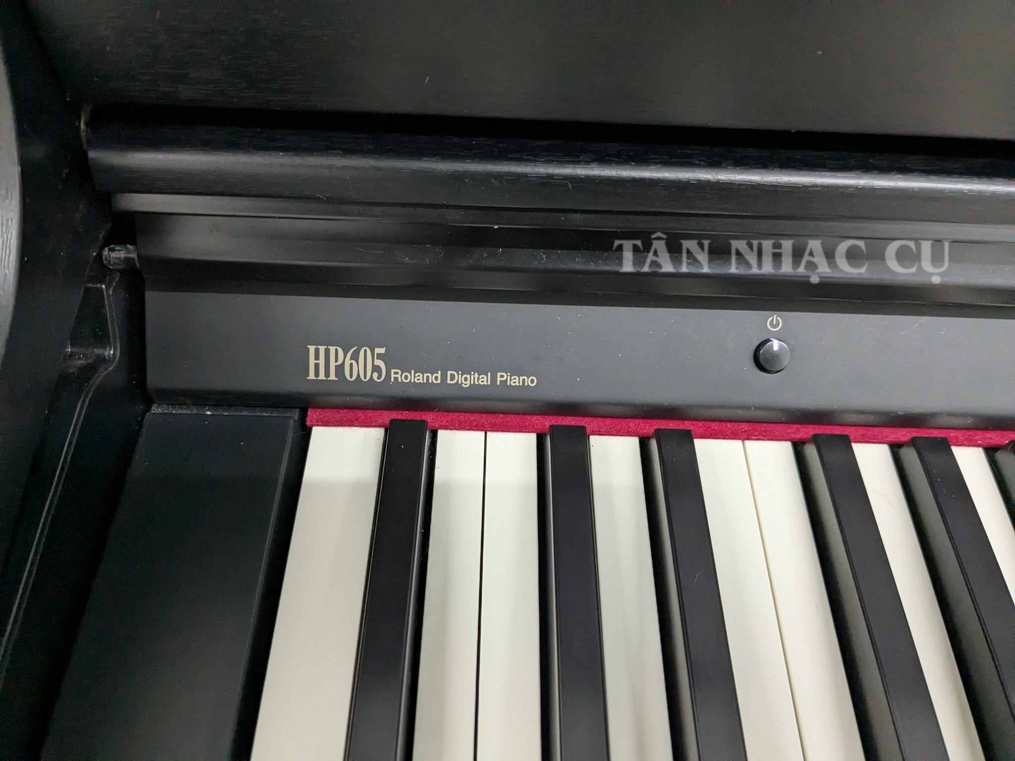 Đàn Piano Điện Roland HP605