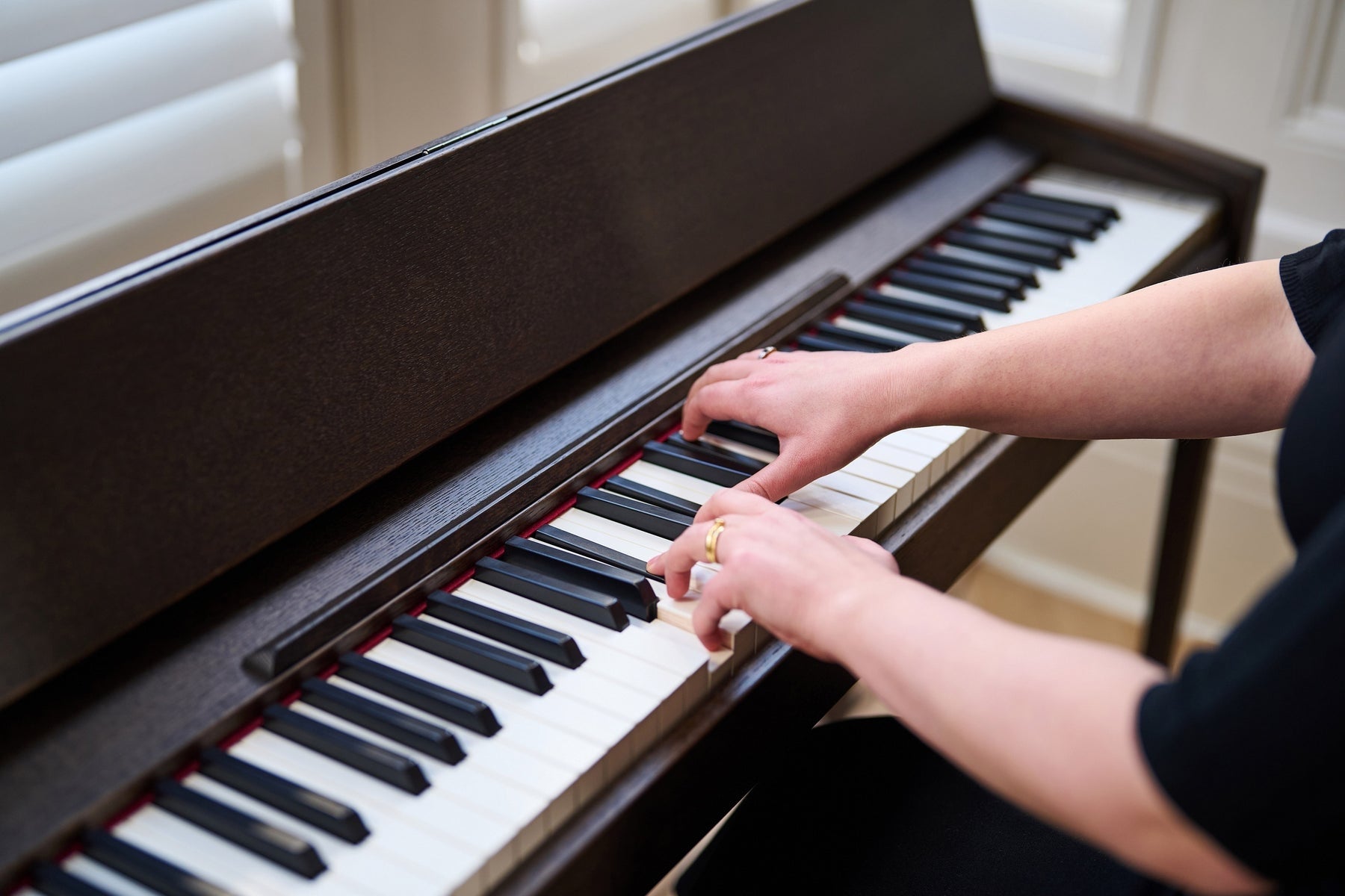 Đàn Piano Điện Roland Kiyola KF-25, Made in Japan