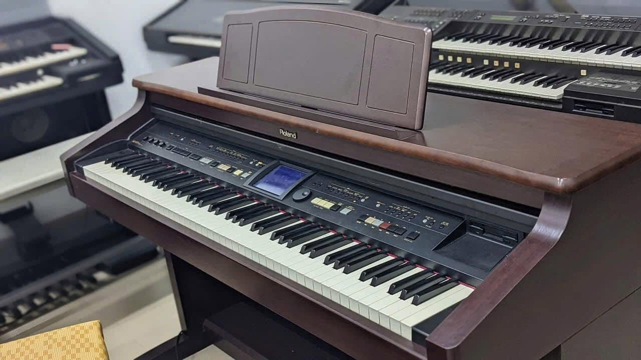 Đàn Piano Điện Roland KR577