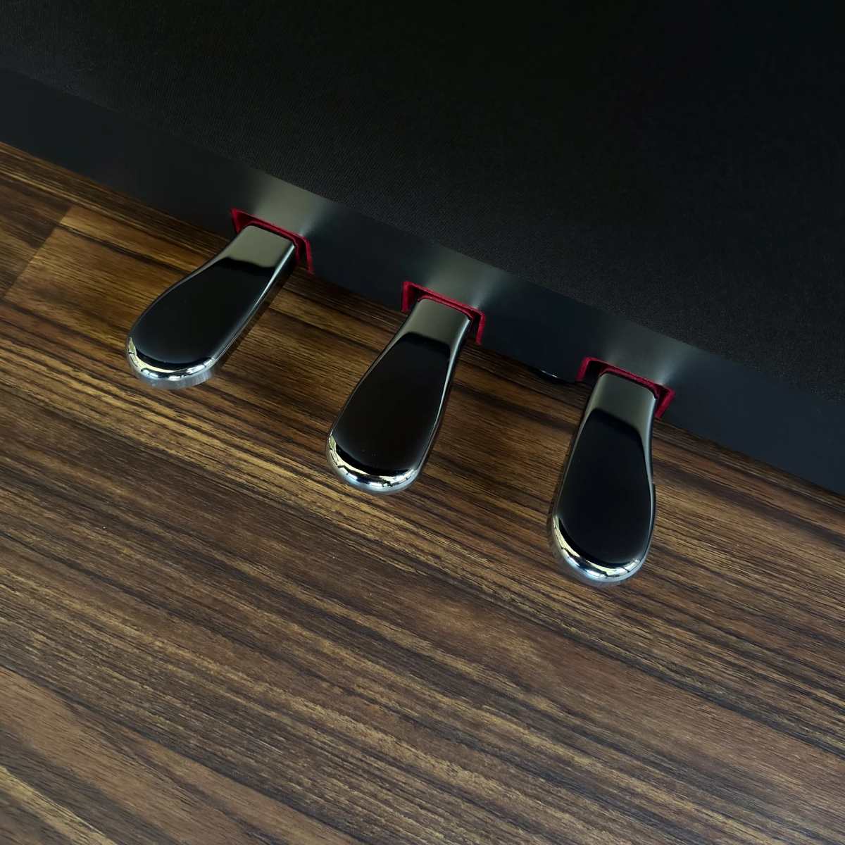 Roland LX-6 Polished Ebony