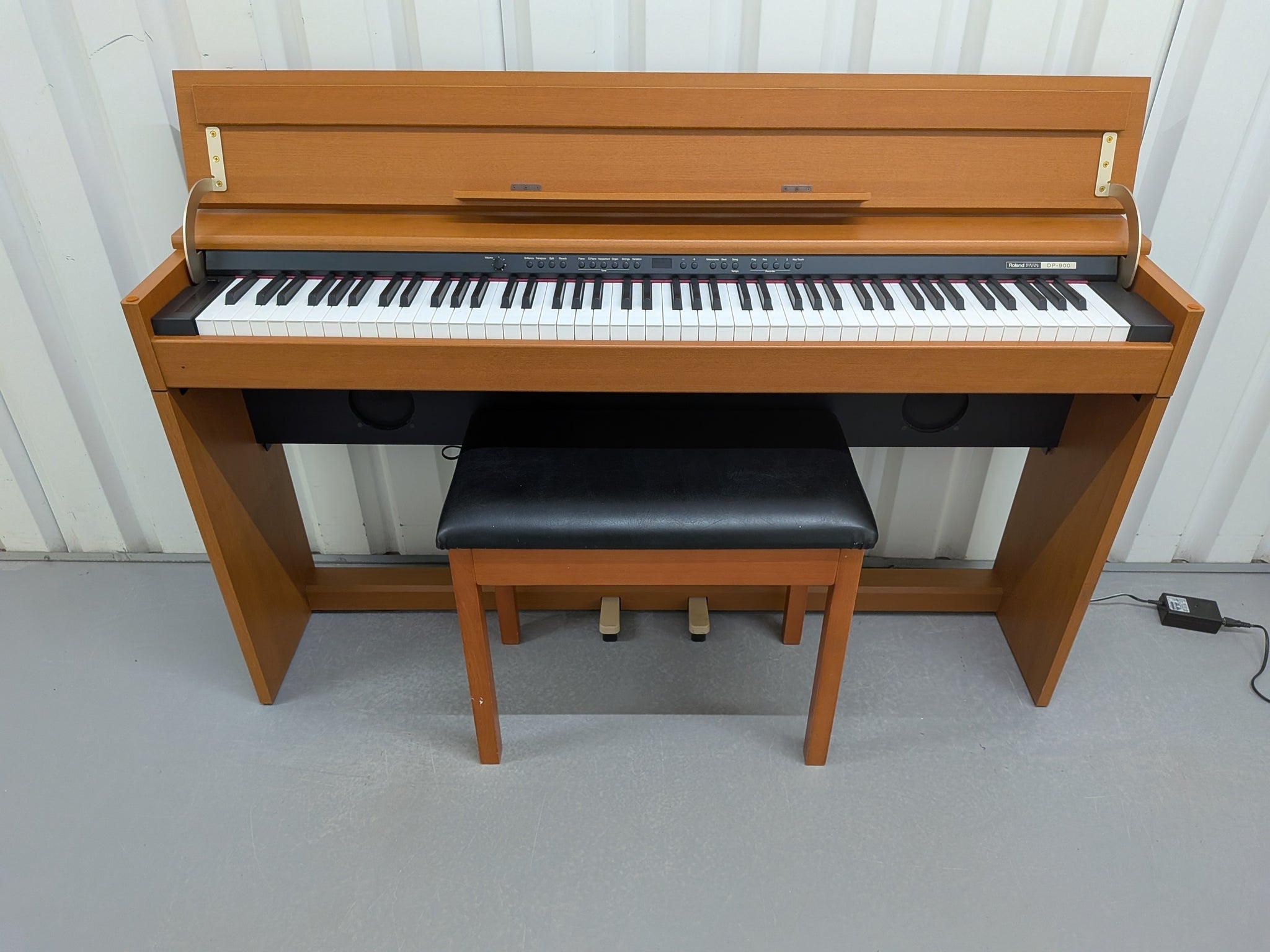 Đàn Piano Điện Roland DP900