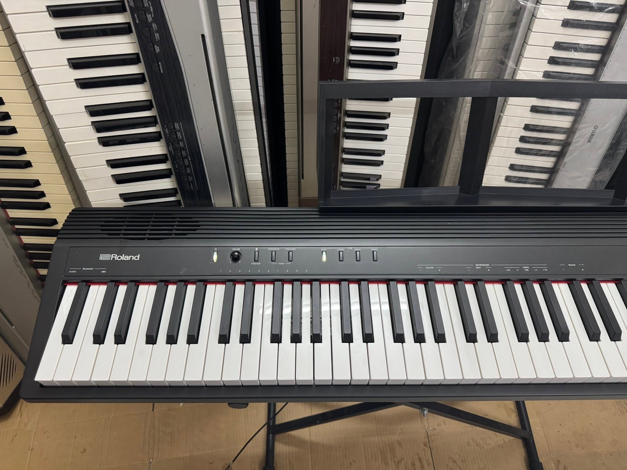 Đàn Piano Điện Roland GO88