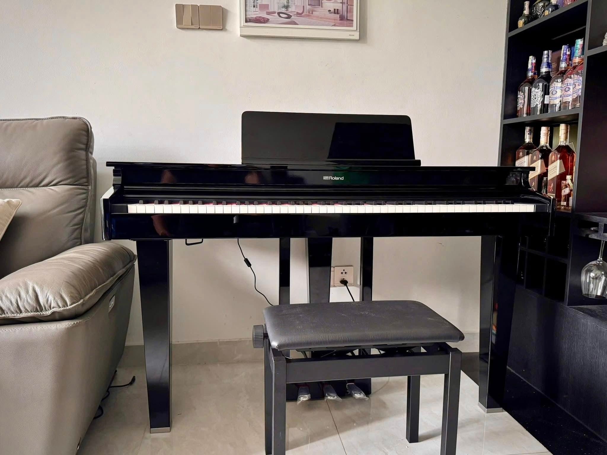 Đàn Grand Piano Roland GP3