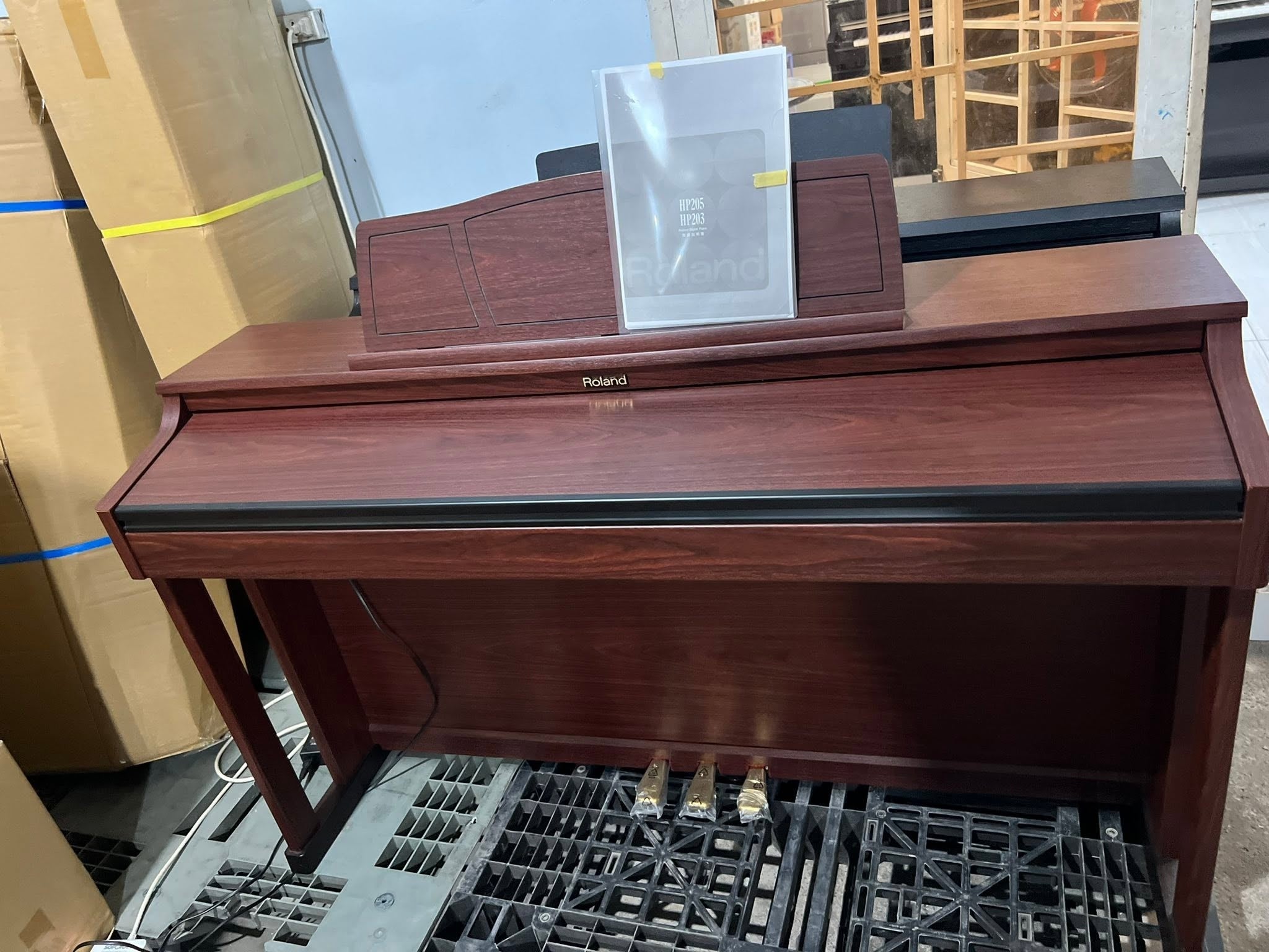 Đàn Piano Điện Roland HP205GP