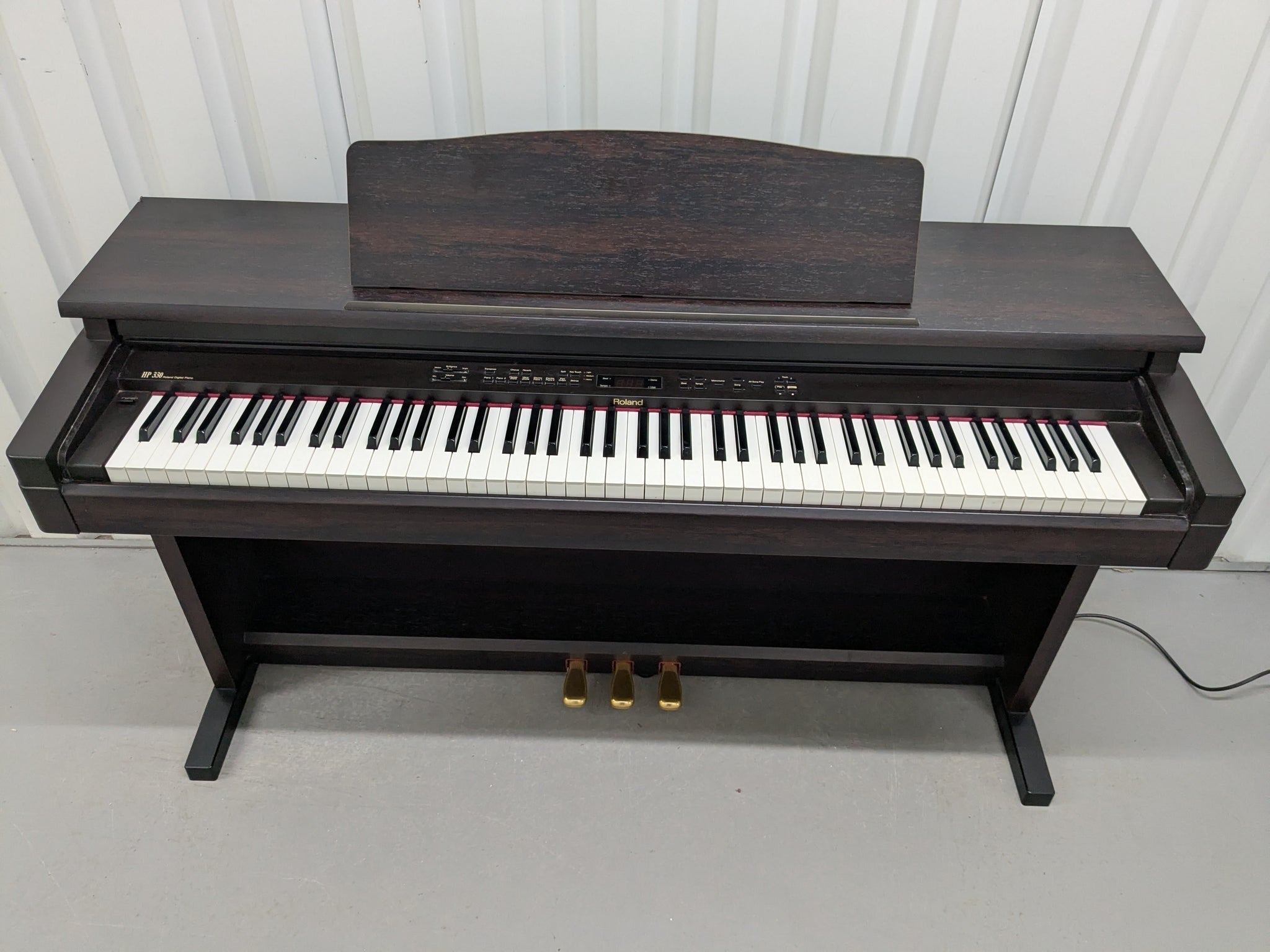 Đàn Piano Điện Roland HP330