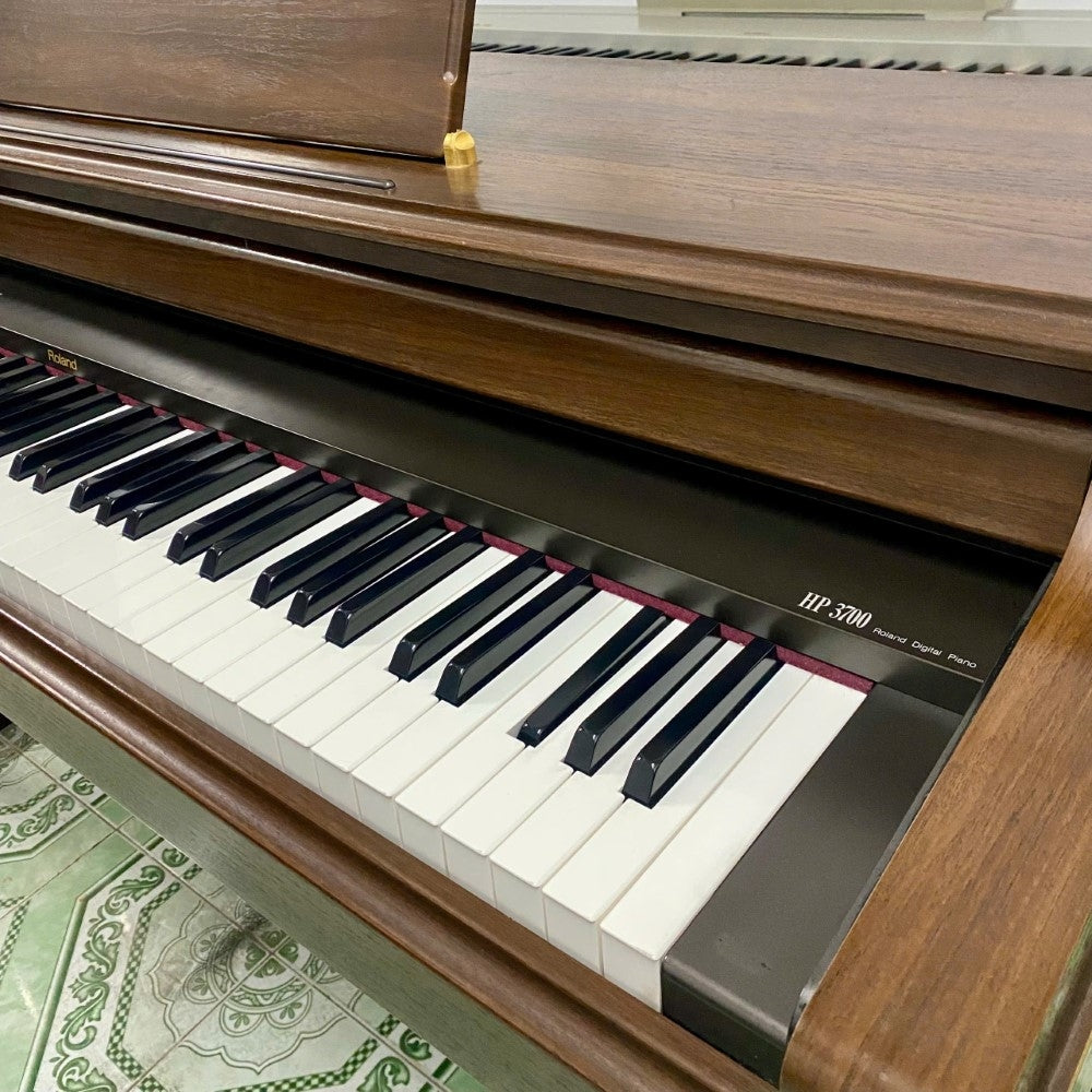 Đàn Piano Điện Roland HP3700