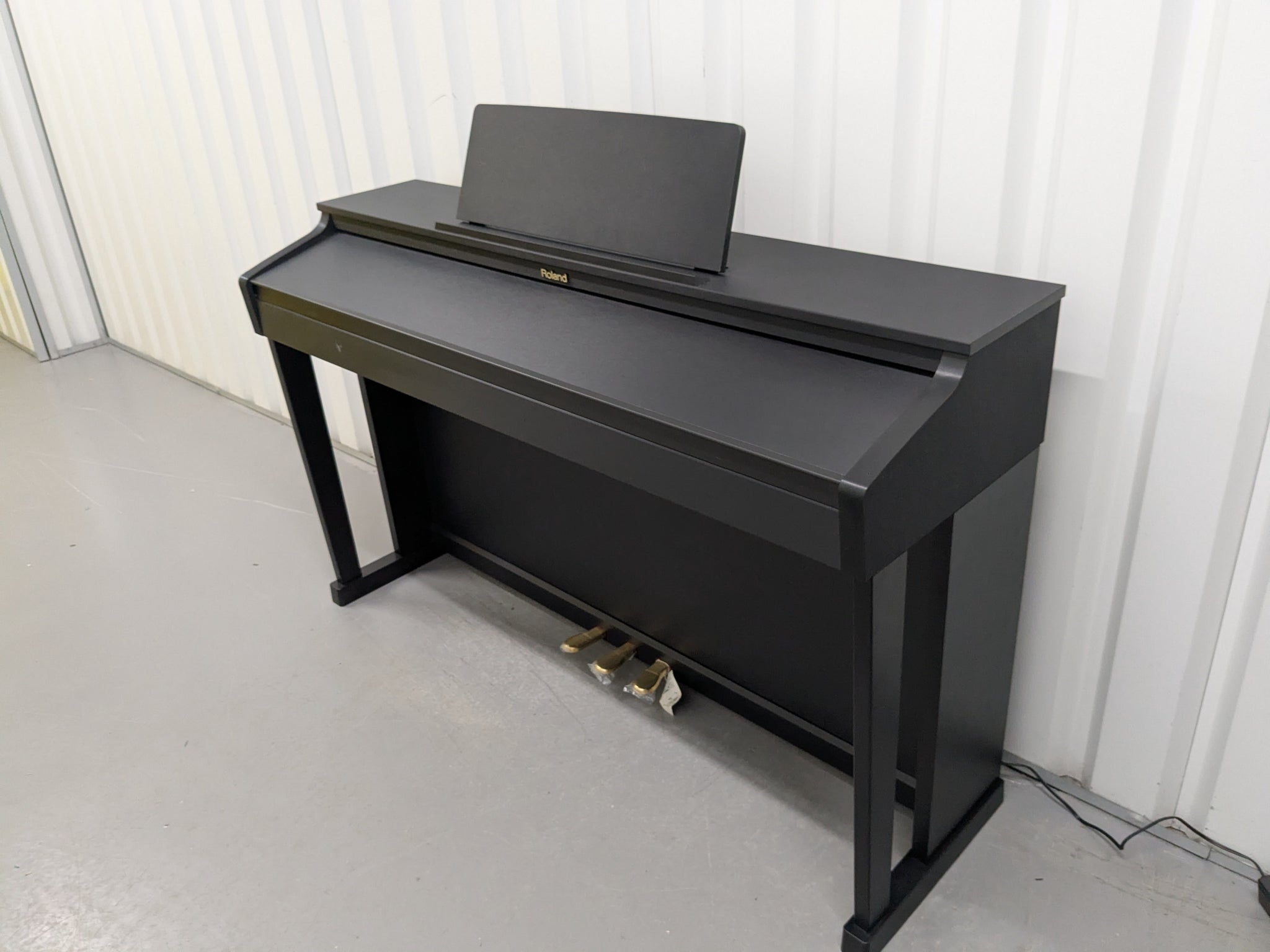 Roland HP503 Satin Black