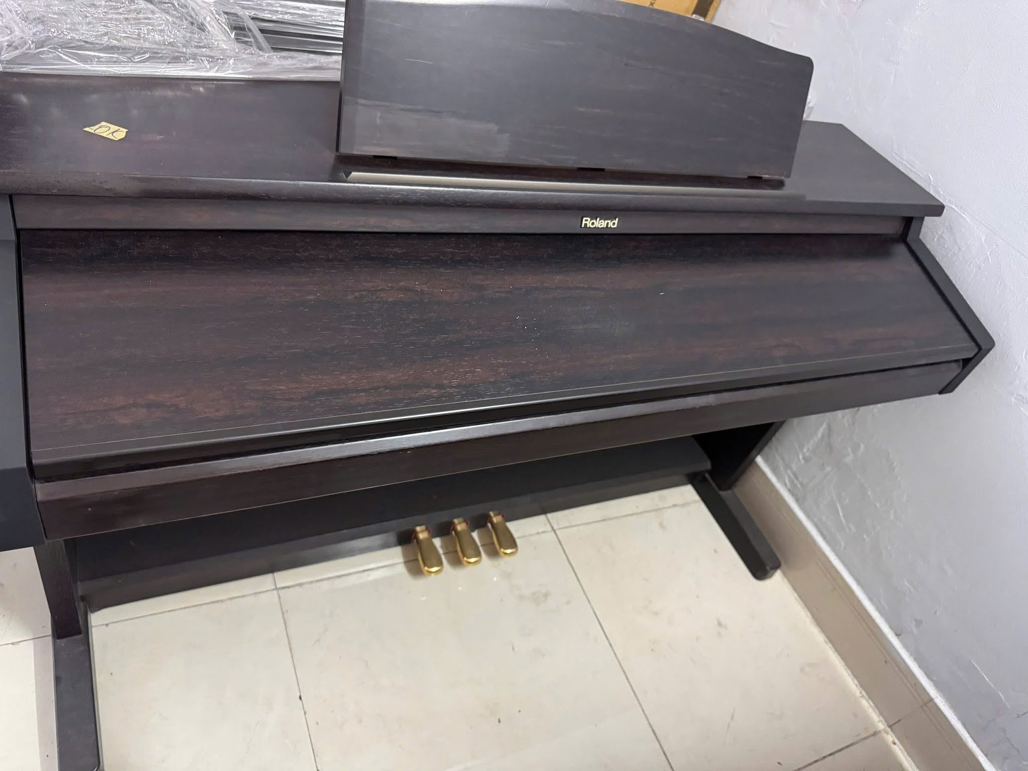 Đàn Piano Điện Roland KR375
