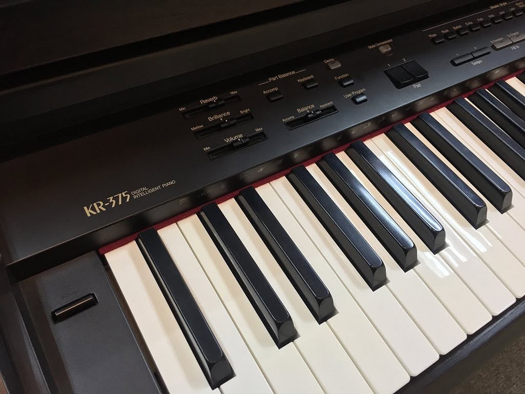 Đàn Piano Điện Roland KR375