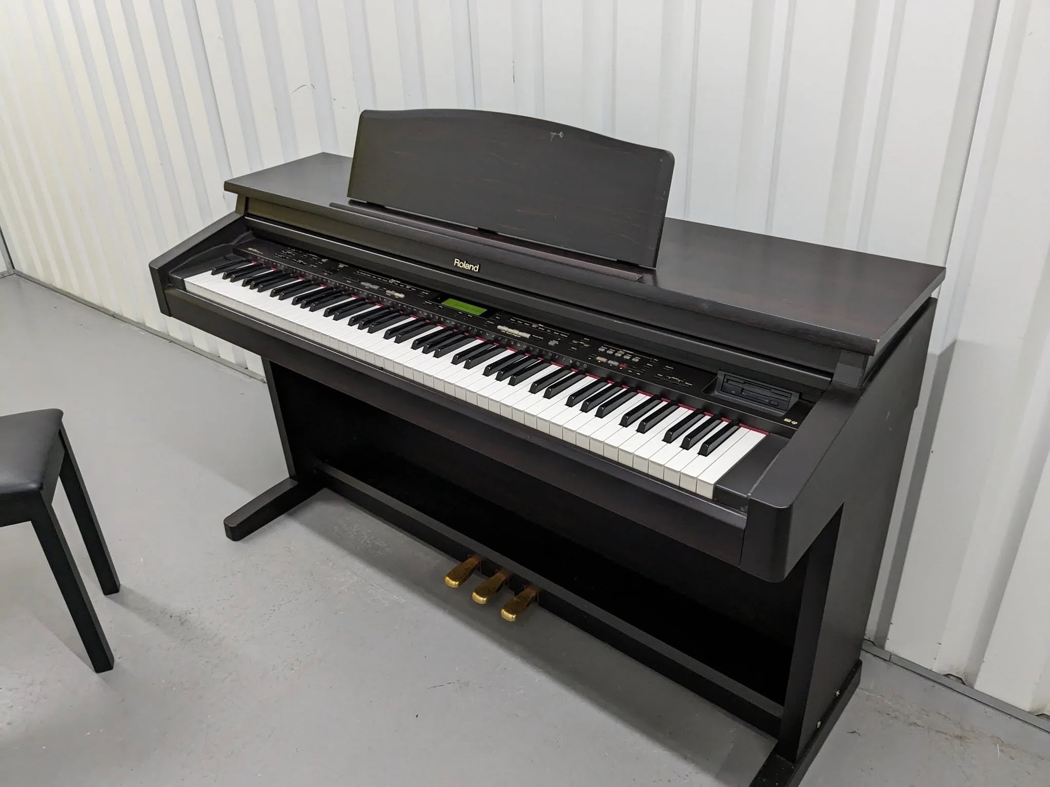 Đàn Piano Điện Roland KR375