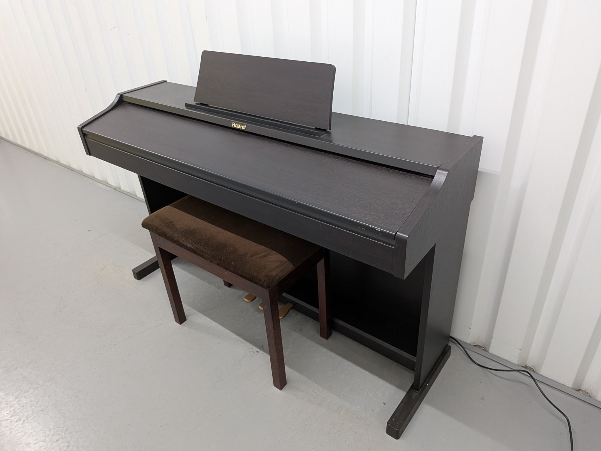 Đàn Piano Điện Roland RP201