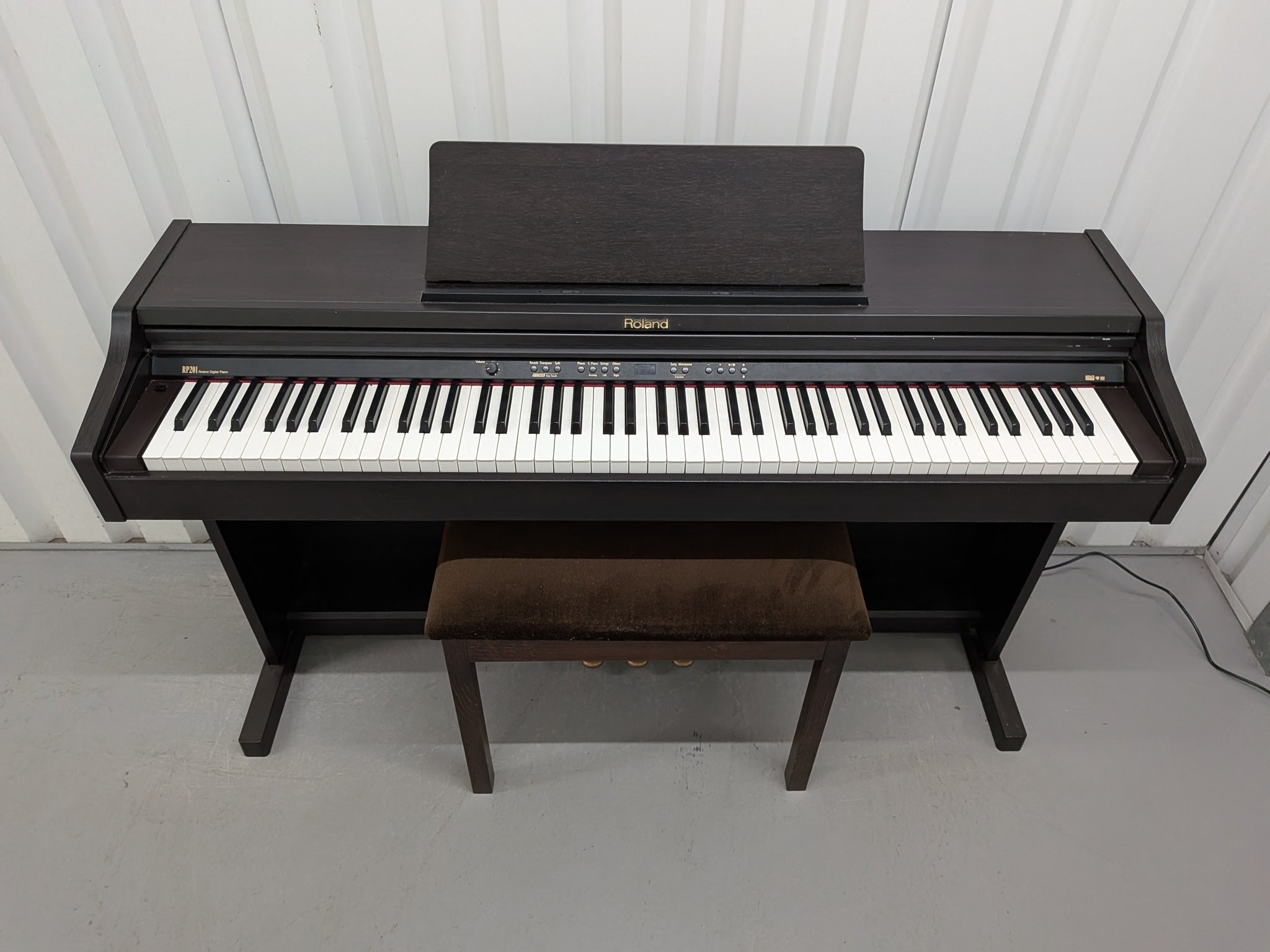 Đàn Piano Điện Roland RP201