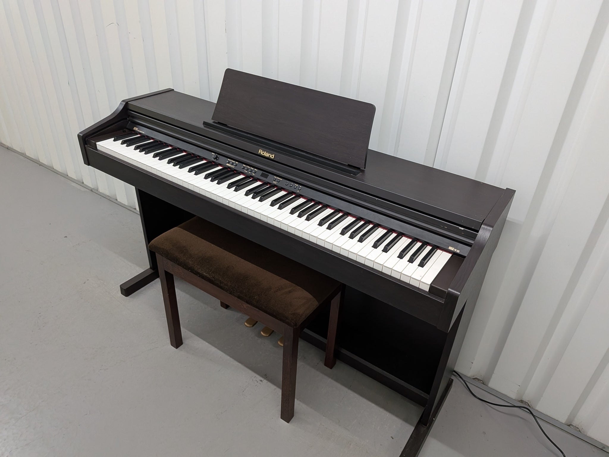 Đàn Piano Điện Roland RP201