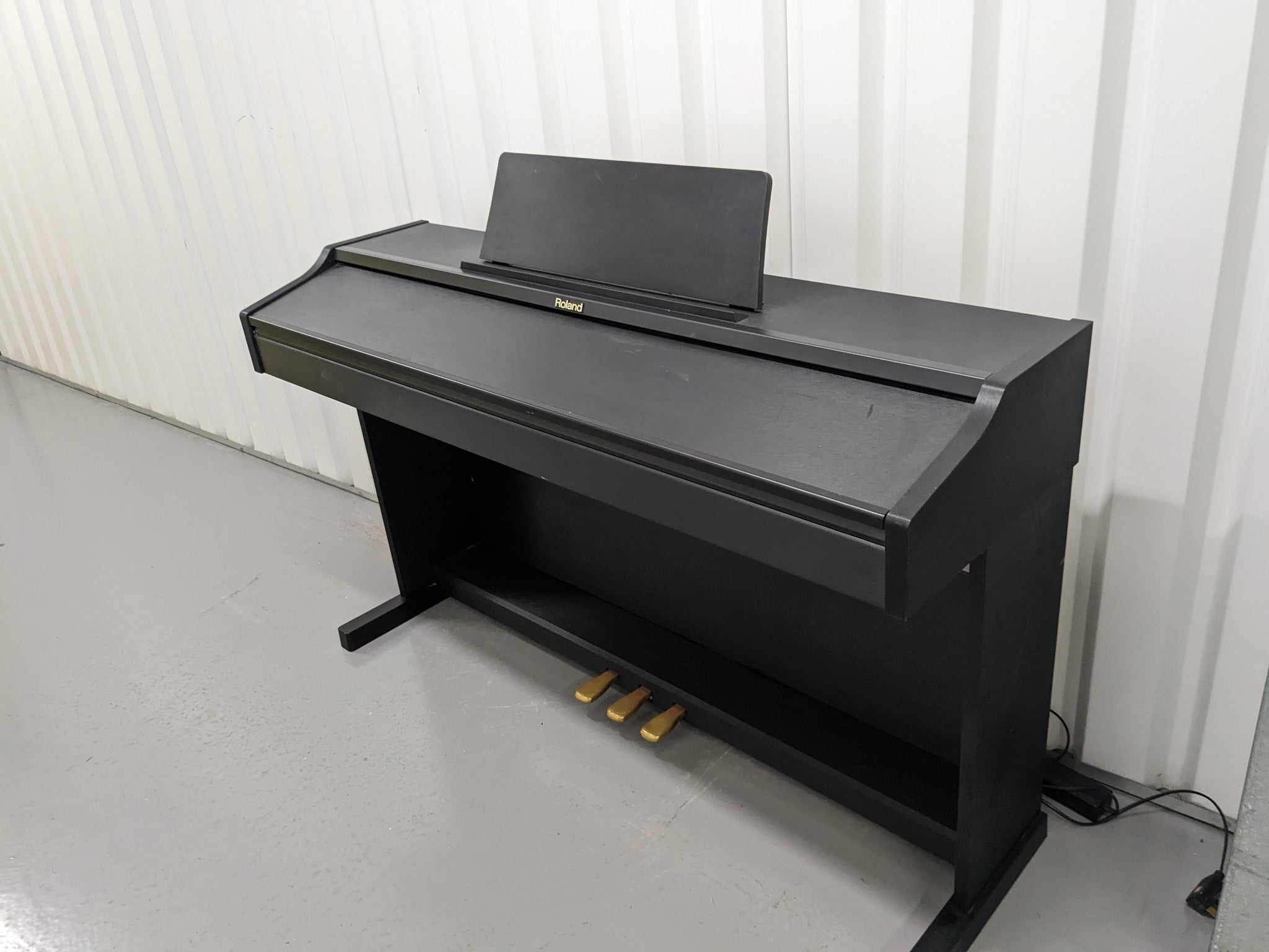 Đàn Piano Điện Roland RP201