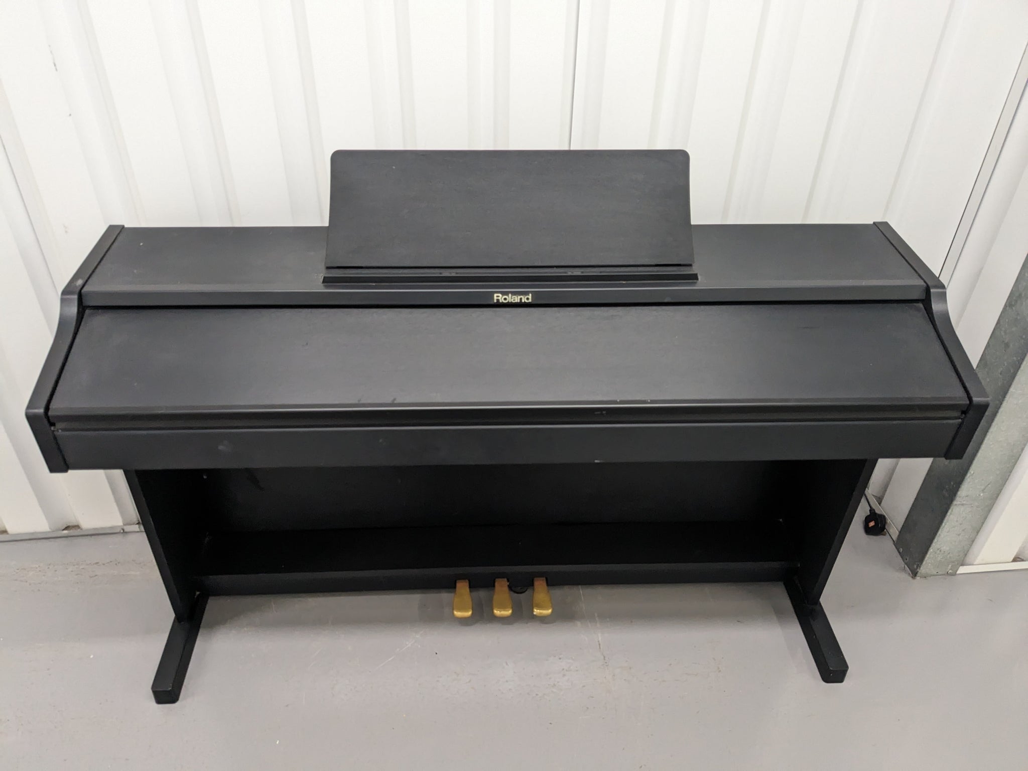 Đàn Piano Điện Roland RP201