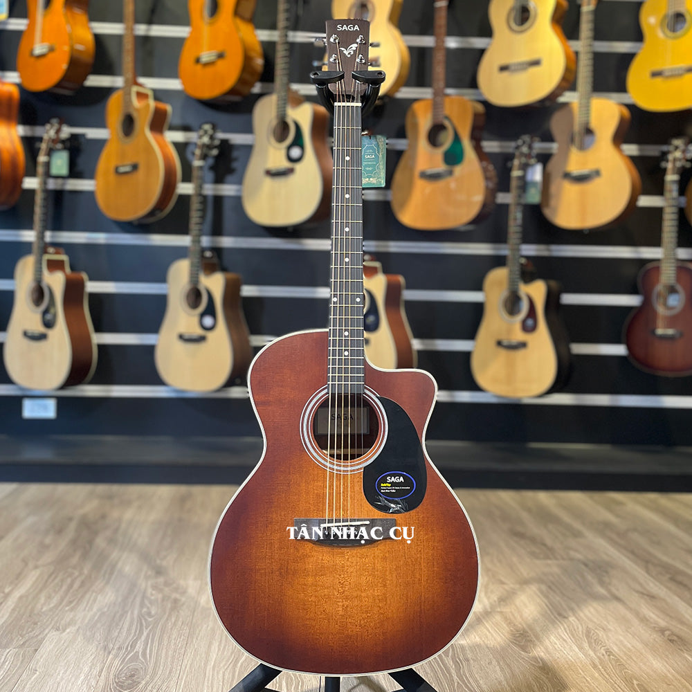 Đàn Guitar Saga SF700GC Acoustic