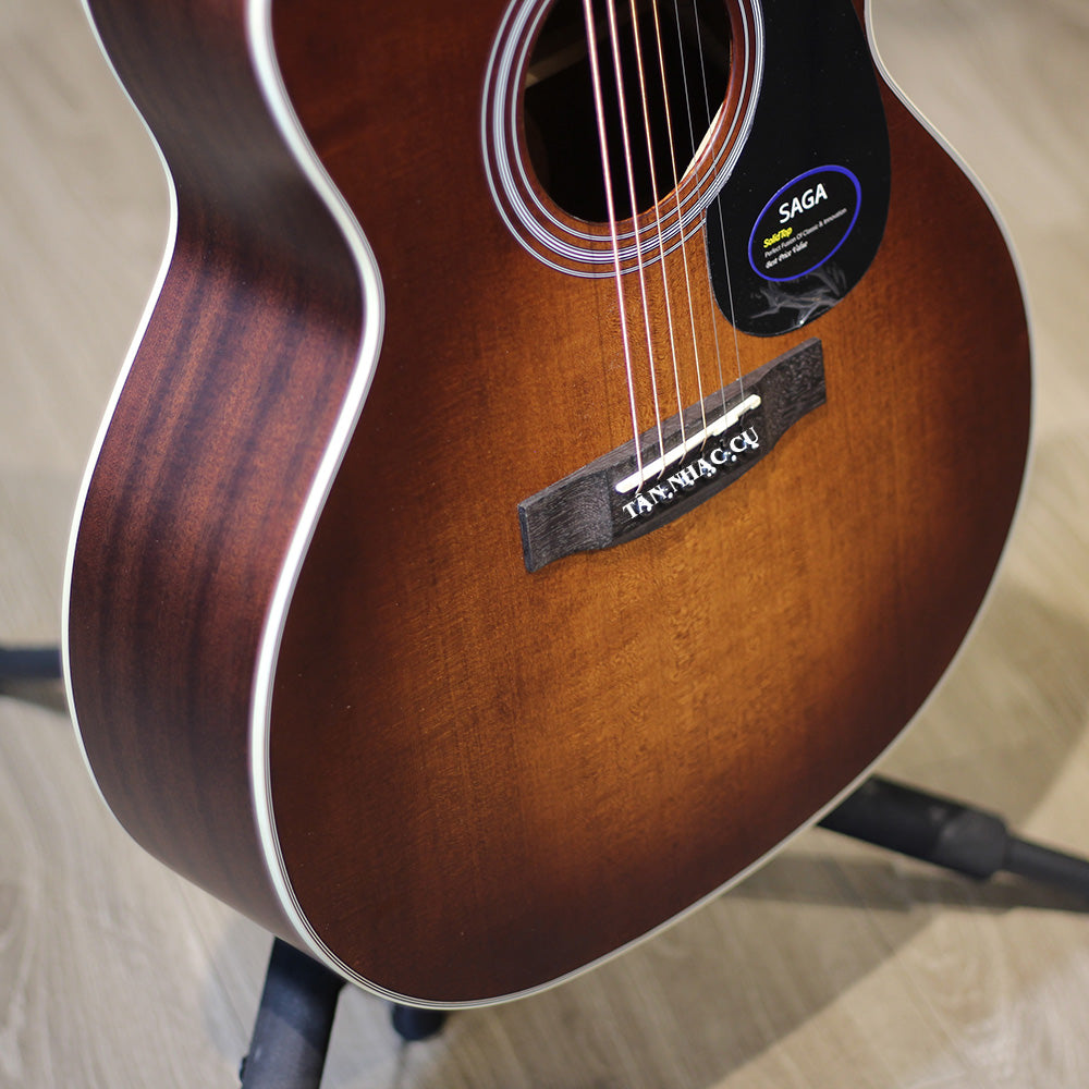 Đàn Guitar Saga SF700GC Acoustic