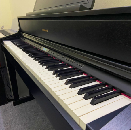 Đàn Piano Điện Roland HP 605GP