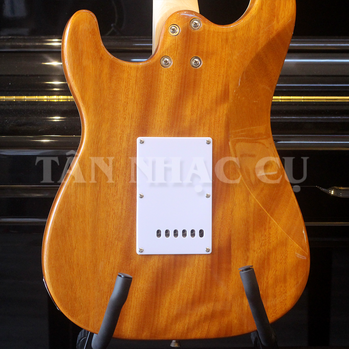 Đàn Guitar Điện Sqoe SEIB680 HSS