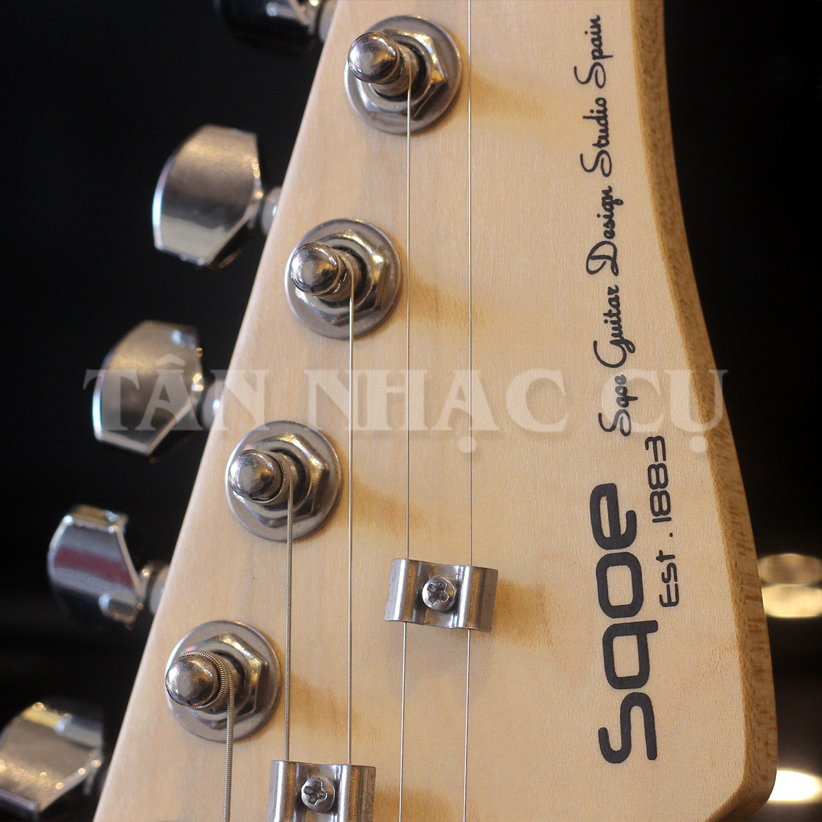 Đàn Guitar Điện Sqoe SEIB680 HSS