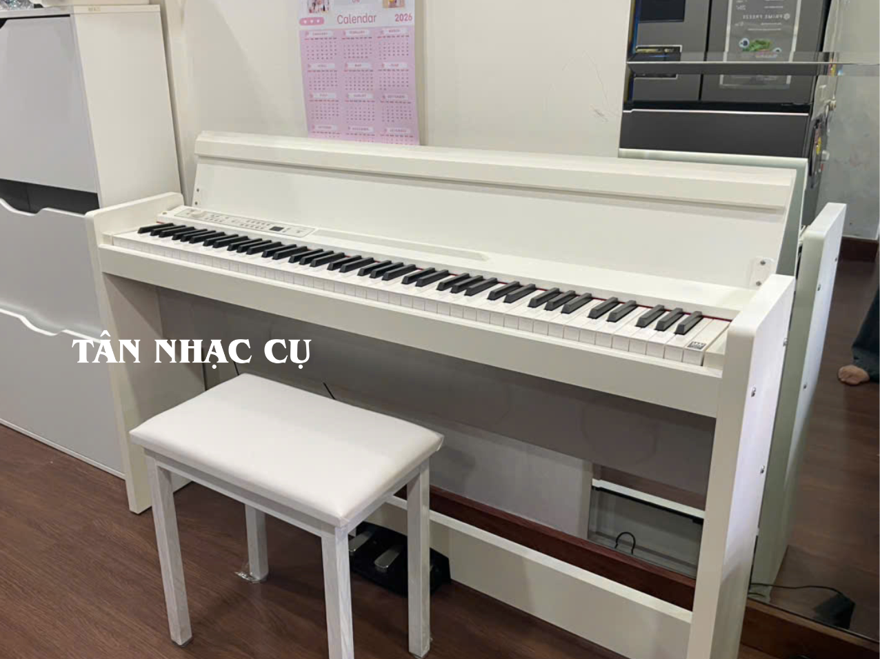 Đàn Piano Điện Korg LP380, White