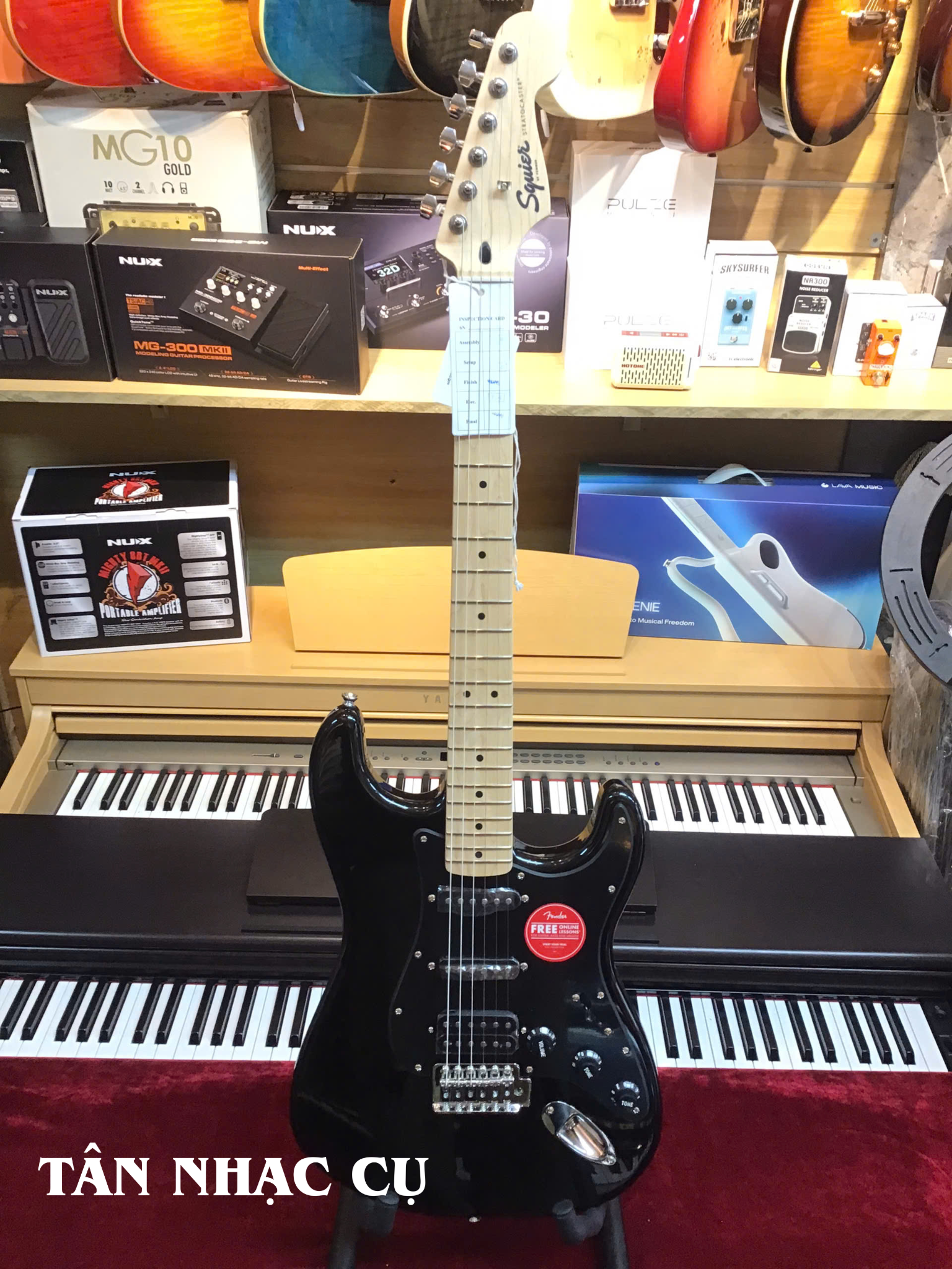Squier Sonic Stratocaster HSS Electric Guitar