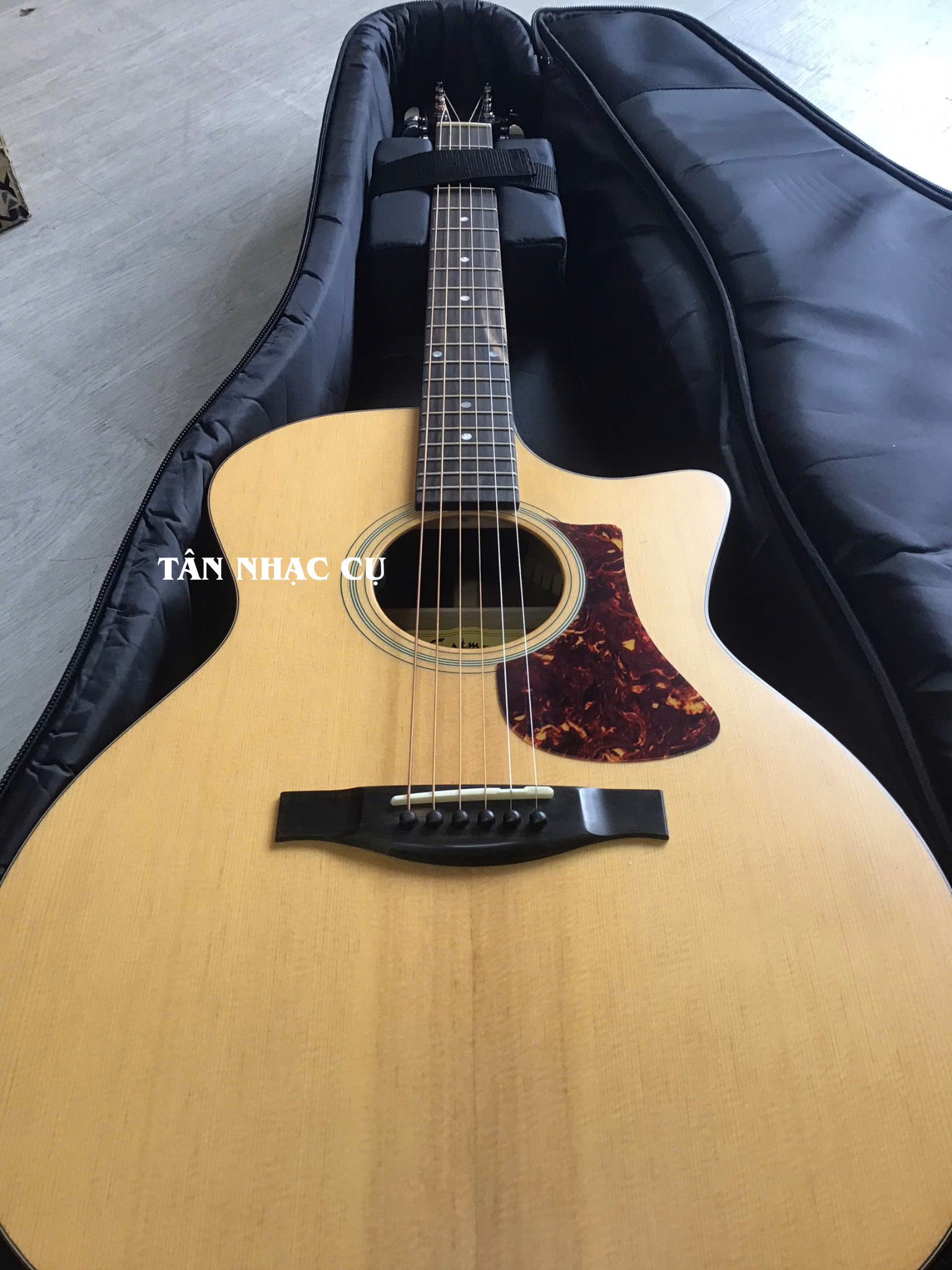 Đàn Guitar Acoustic Eastman AC122 1CE, Natural