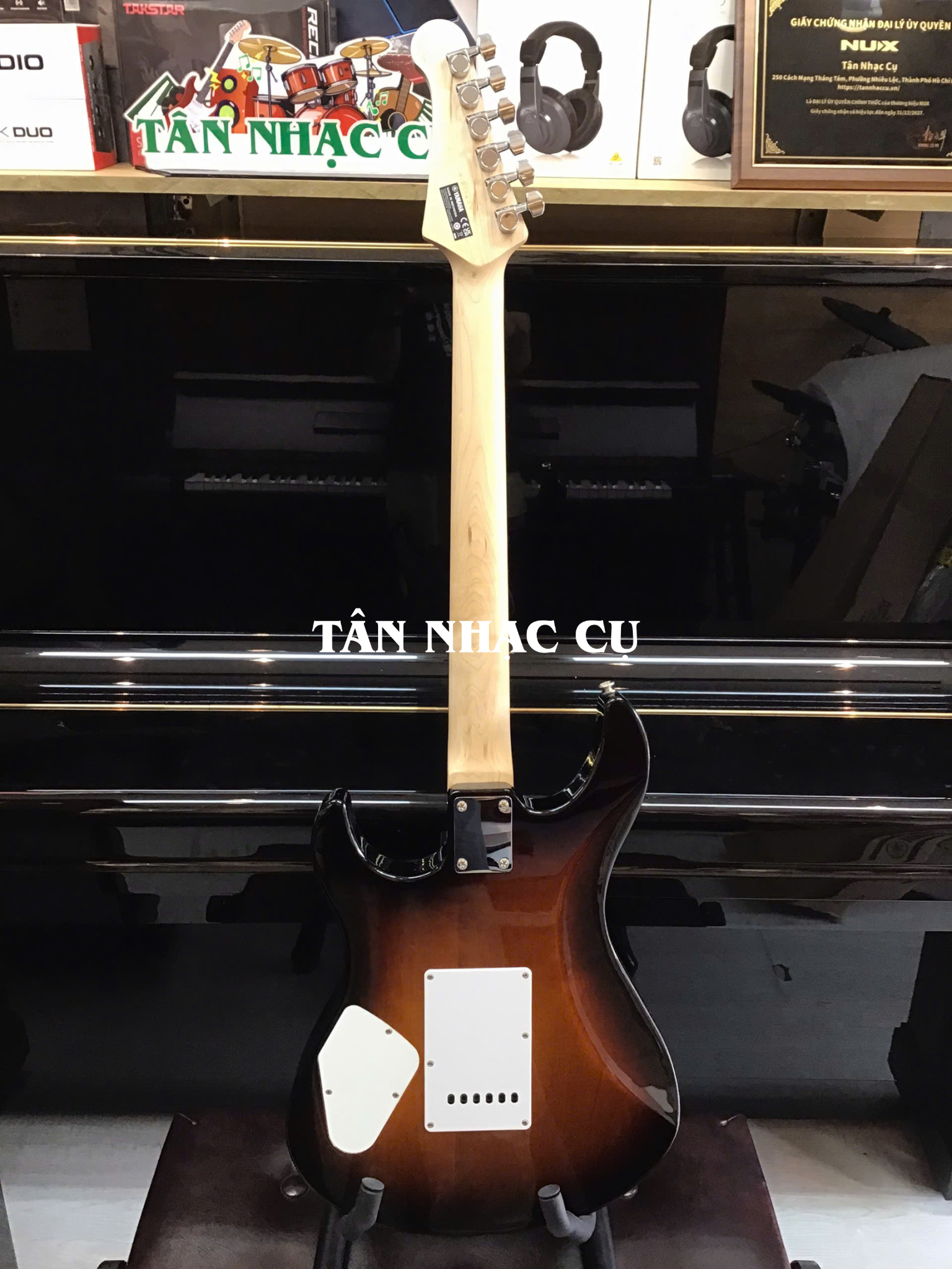 Đàn Guitar Điện Yamaha Pacifica PAC212VQM, Tobacco Brown Sunburst, HSS