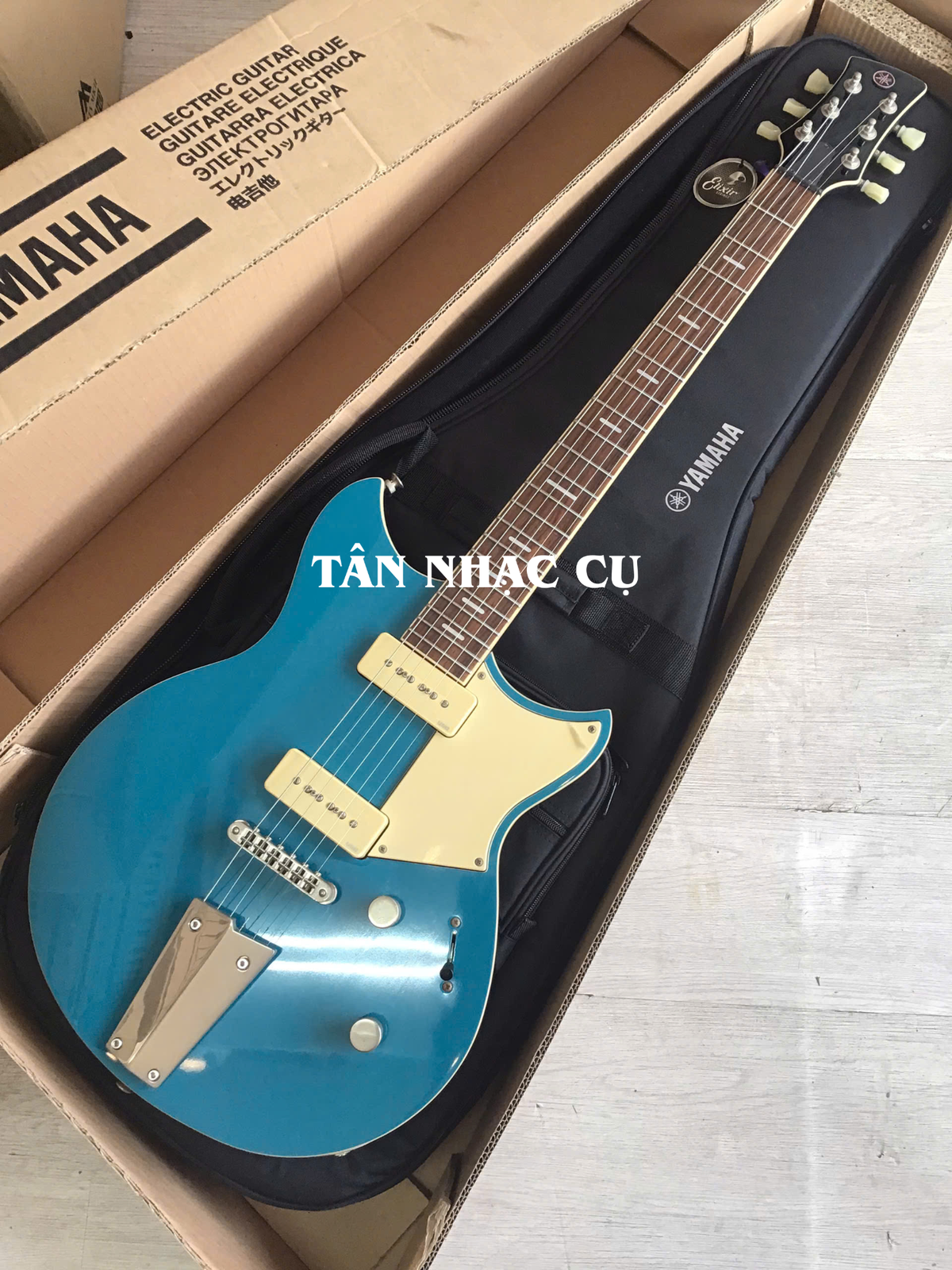 Đàn Guitar Điện Yamaha RSS02T