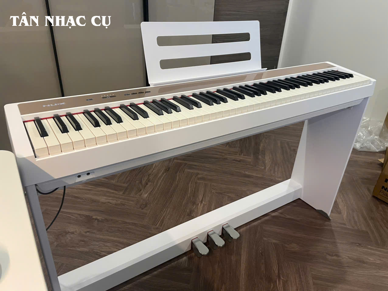 Đàn Piano Điện Nux NPK10, White, Kèm Chân Gỗ